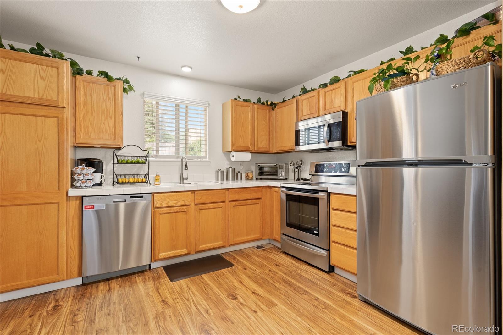 MLS Image #10 for 425 w 91st circle,denver, Colorado