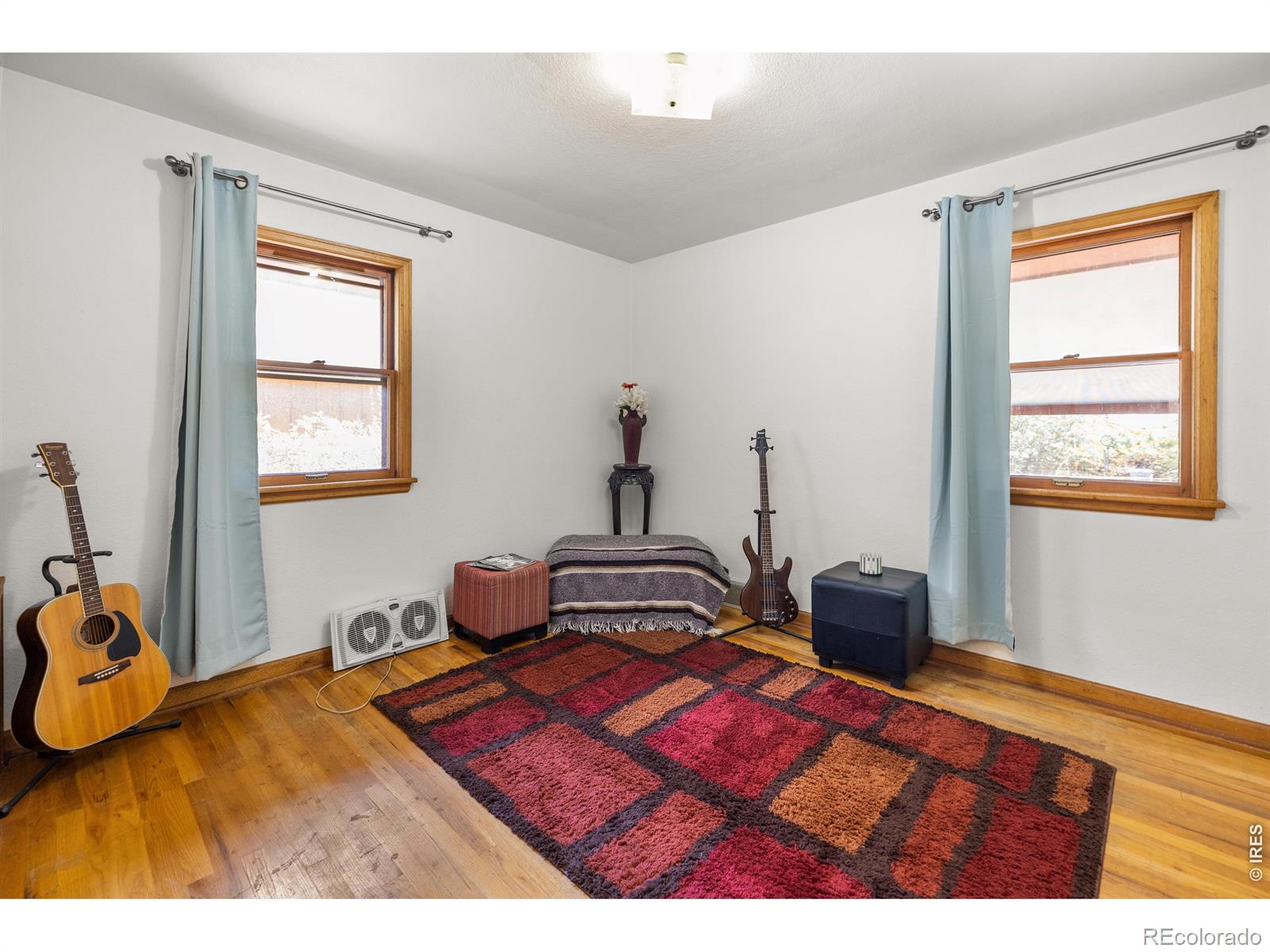 MLS Image #12 for 808  francis street,longmont, Colorado