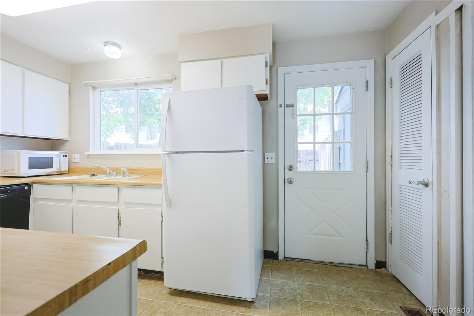 MLS Image #9 for 8168  washington street,denver, Colorado