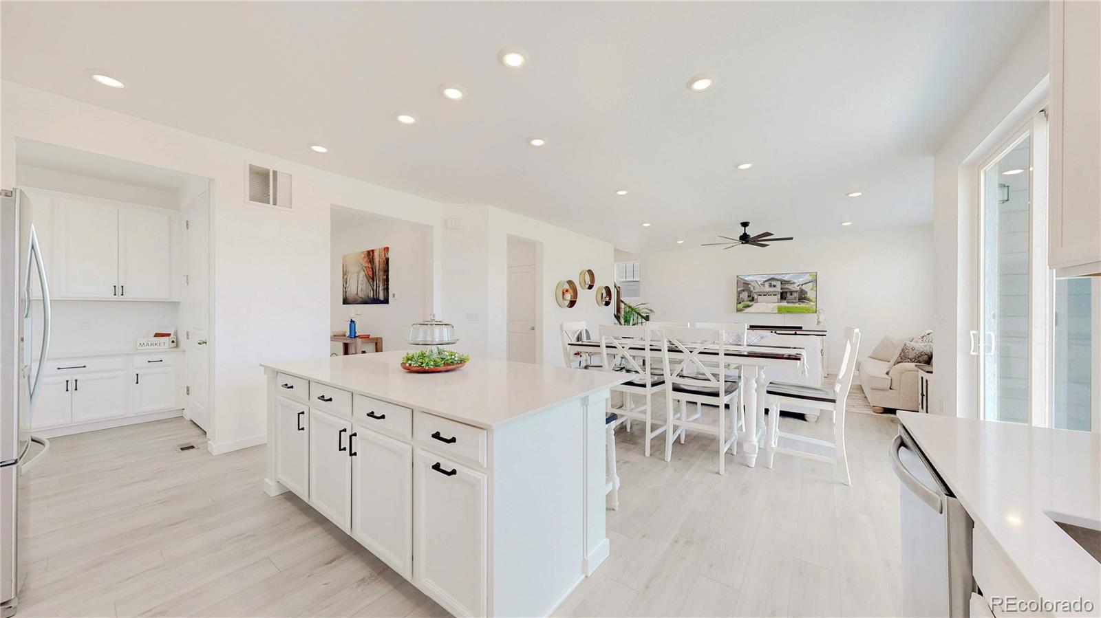MLS Image #10 for 13045 e 102nd place,commerce city, Colorado