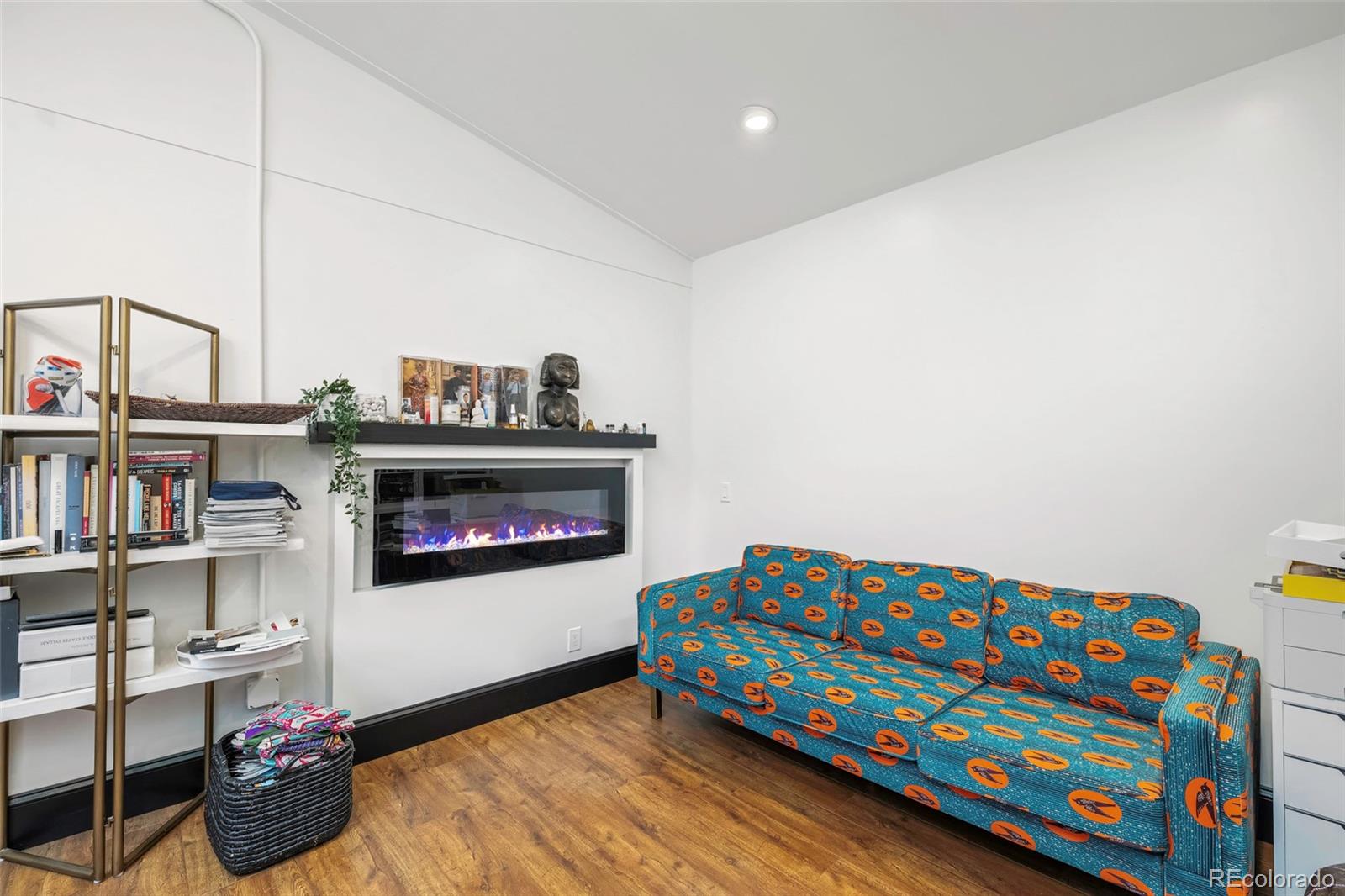 MLS Image #20 for 740 n washington street,denver, Colorado