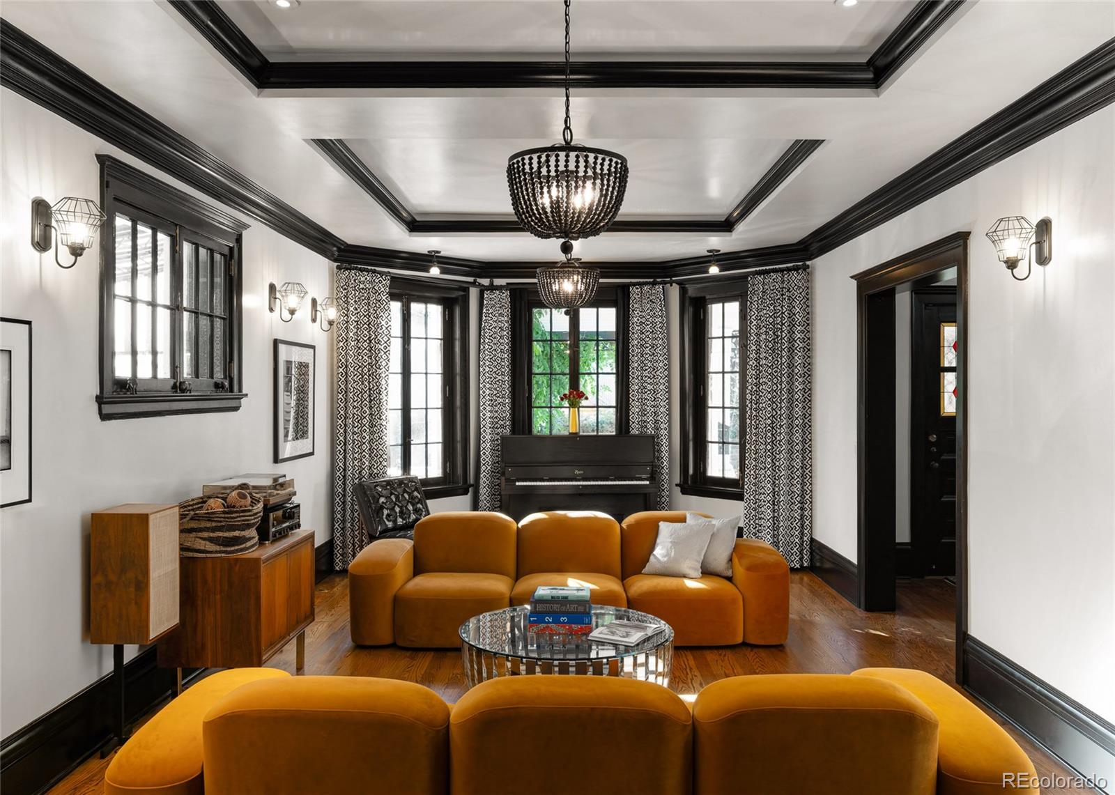 MLS Image #4 for 740 n washington street,denver, Colorado