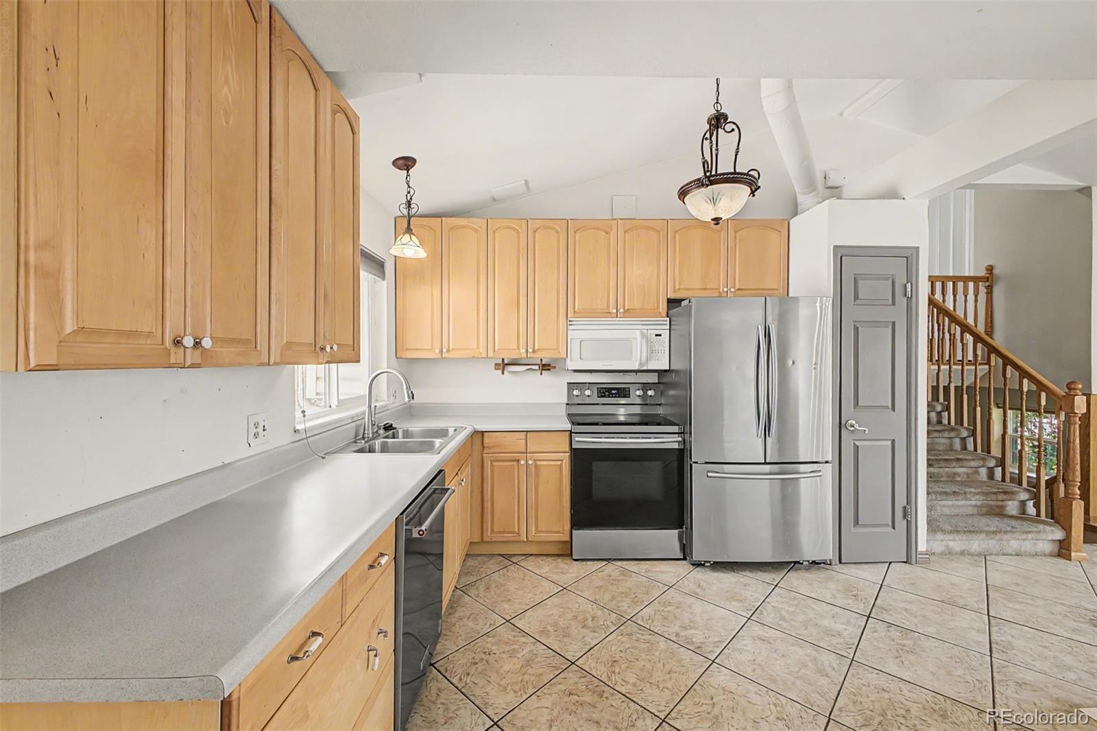 MLS Image #8 for 2533 w 99th place,denver, Colorado