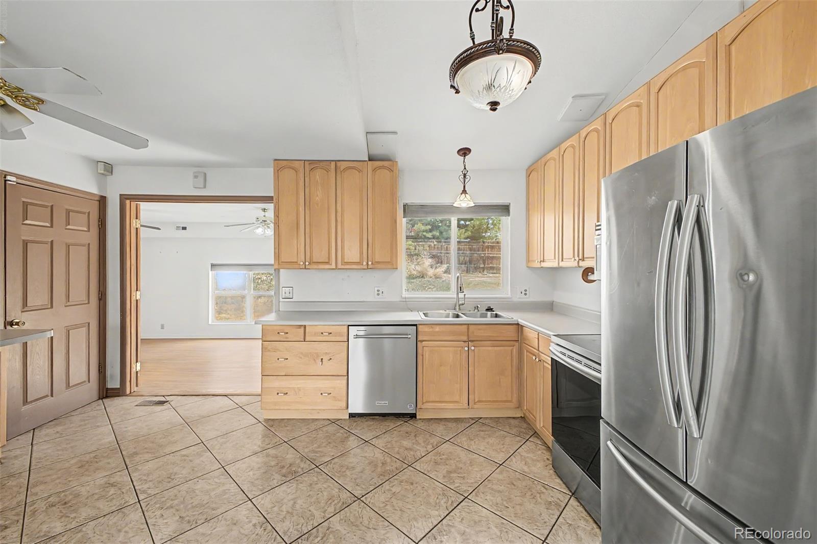 MLS Image #9 for 2533 w 99th place,denver, Colorado
