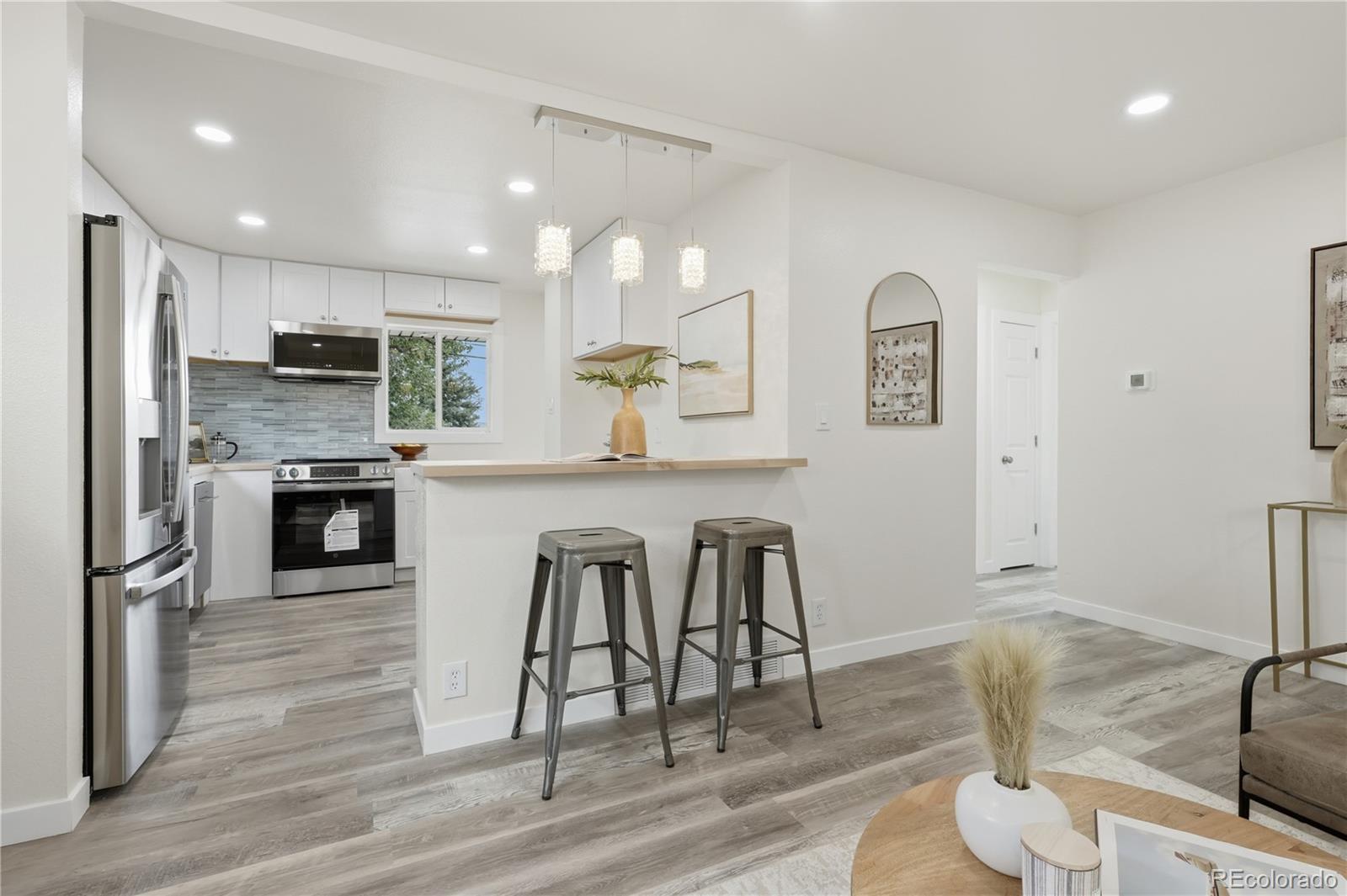 MLS Image #9 for 7000  zuni street,denver, Colorado