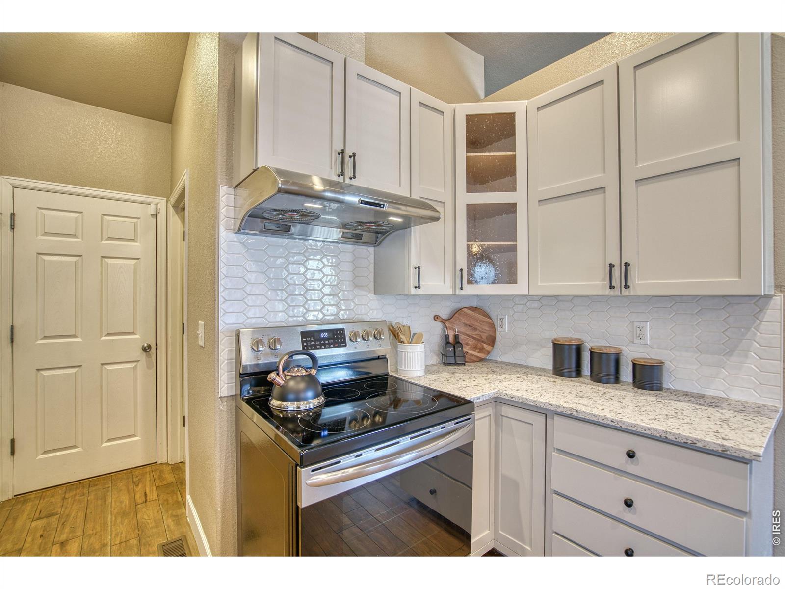 MLS Image #10 for 290  clark court,windsor, Colorado
