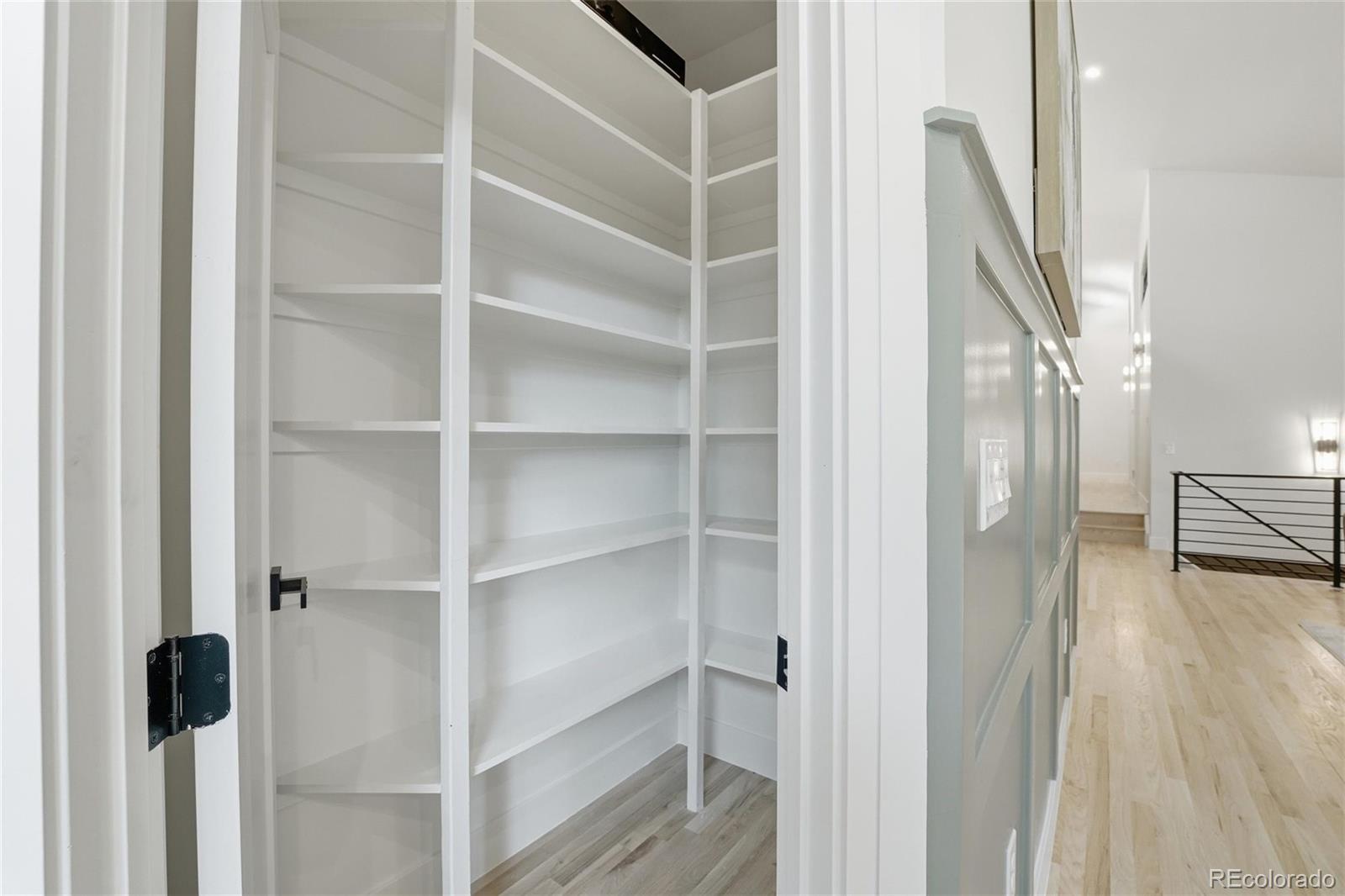 MLS Image #15 for 5701 w 35th avenue,denver, Colorado