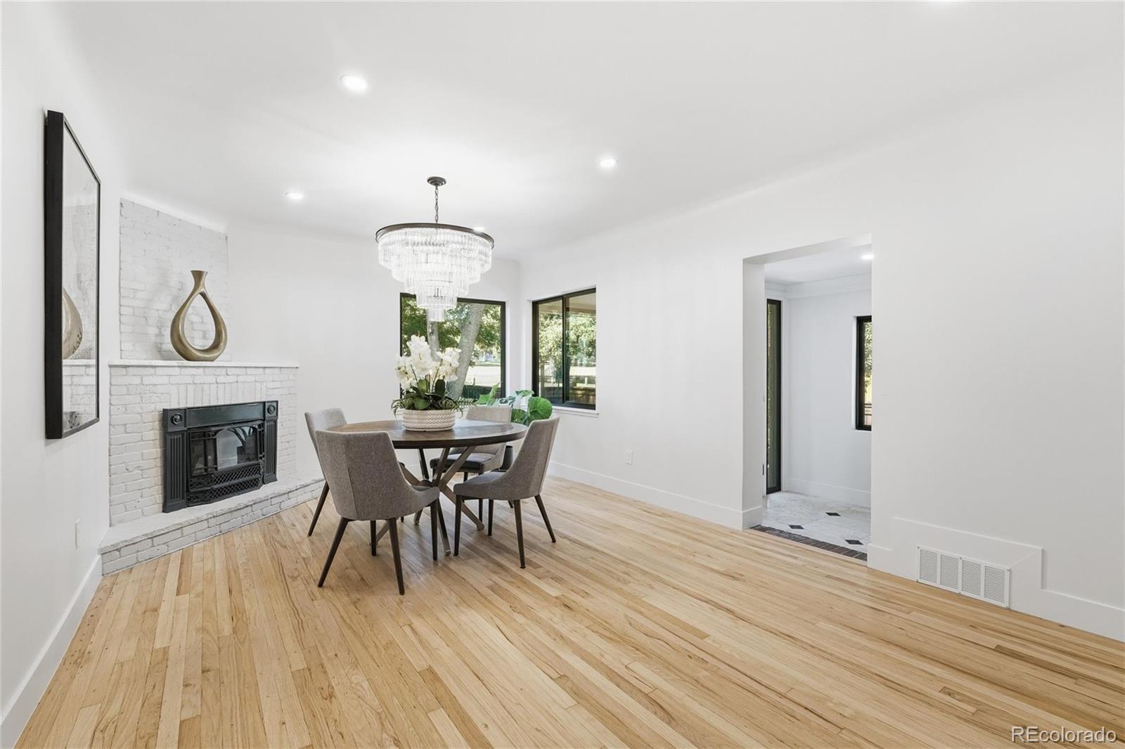MLS Image #4 for 5701 w 35th avenue,denver, Colorado