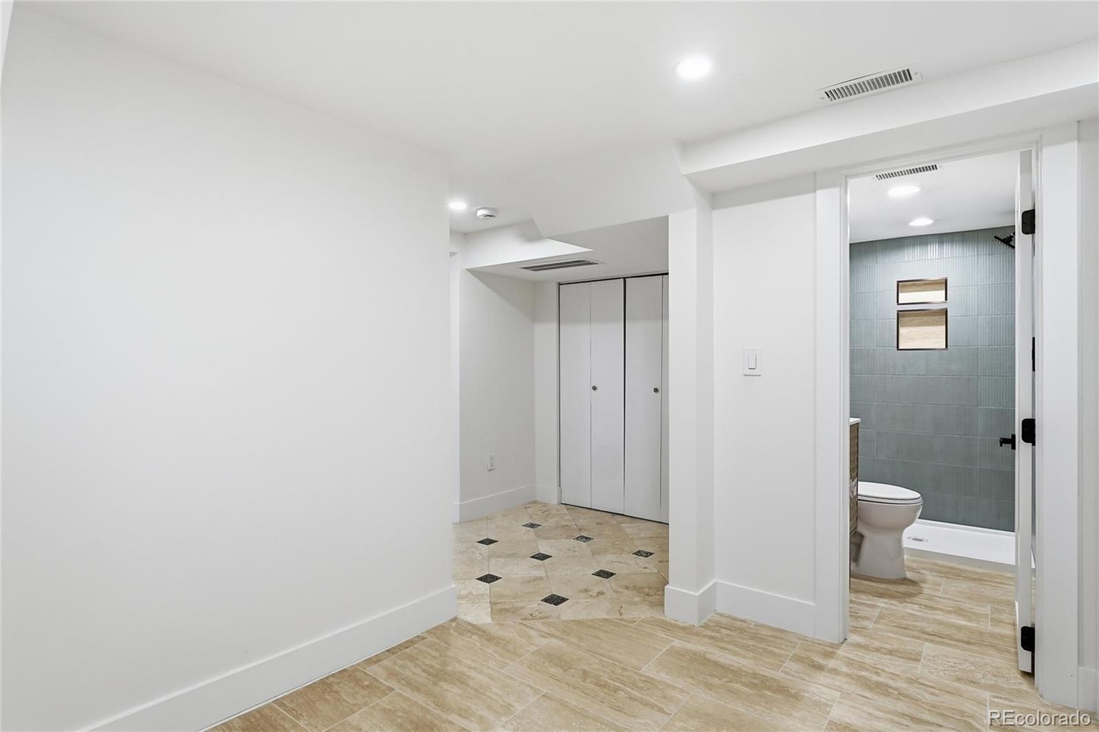 MLS Image #45 for 5701 w 35th avenue,denver, Colorado