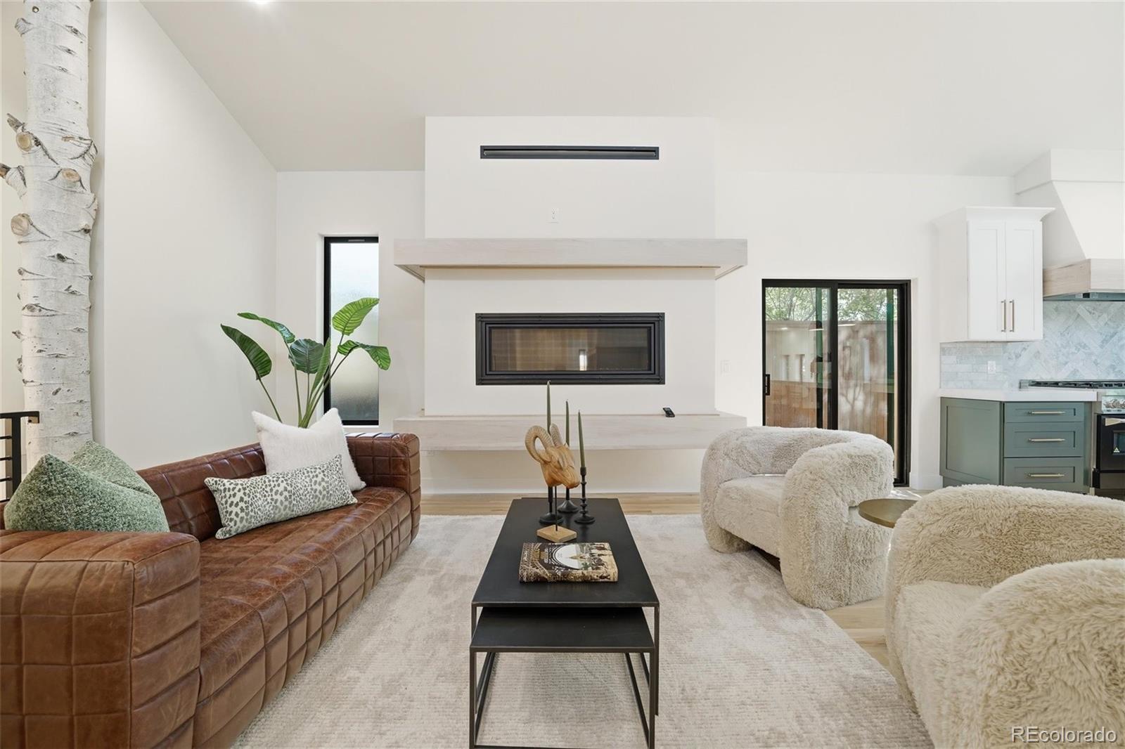 MLS Image #6 for 5701 w 35th avenue,denver, Colorado
