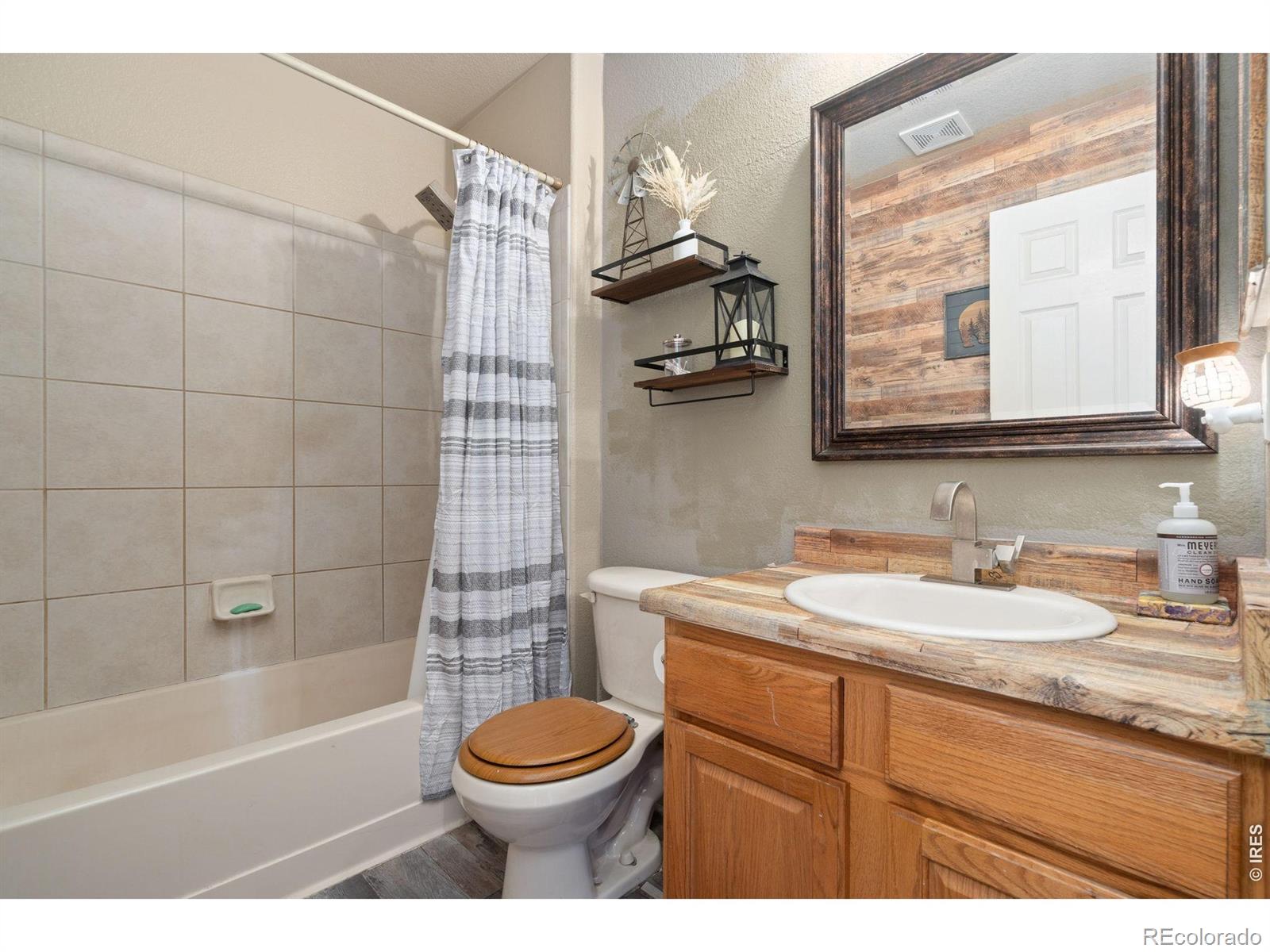 MLS Image #15 for 3405  leopard place,loveland, Colorado