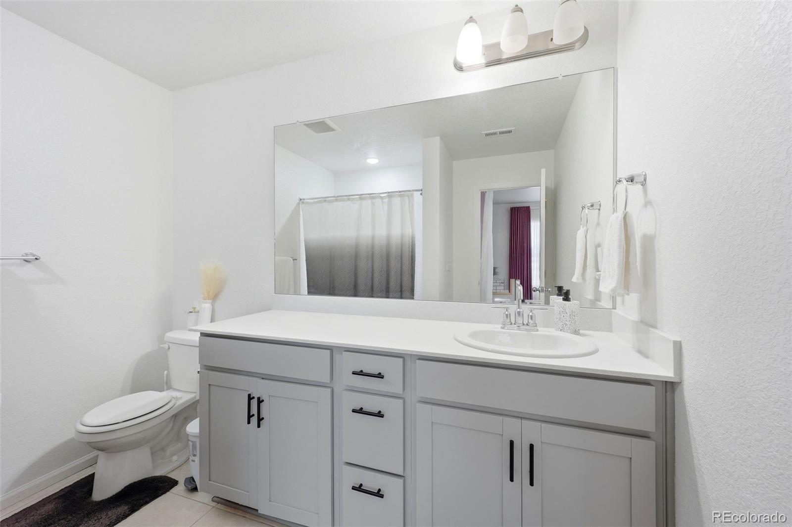 MLS Image #16 for 16535 e alameda parkway,aurora, Colorado
