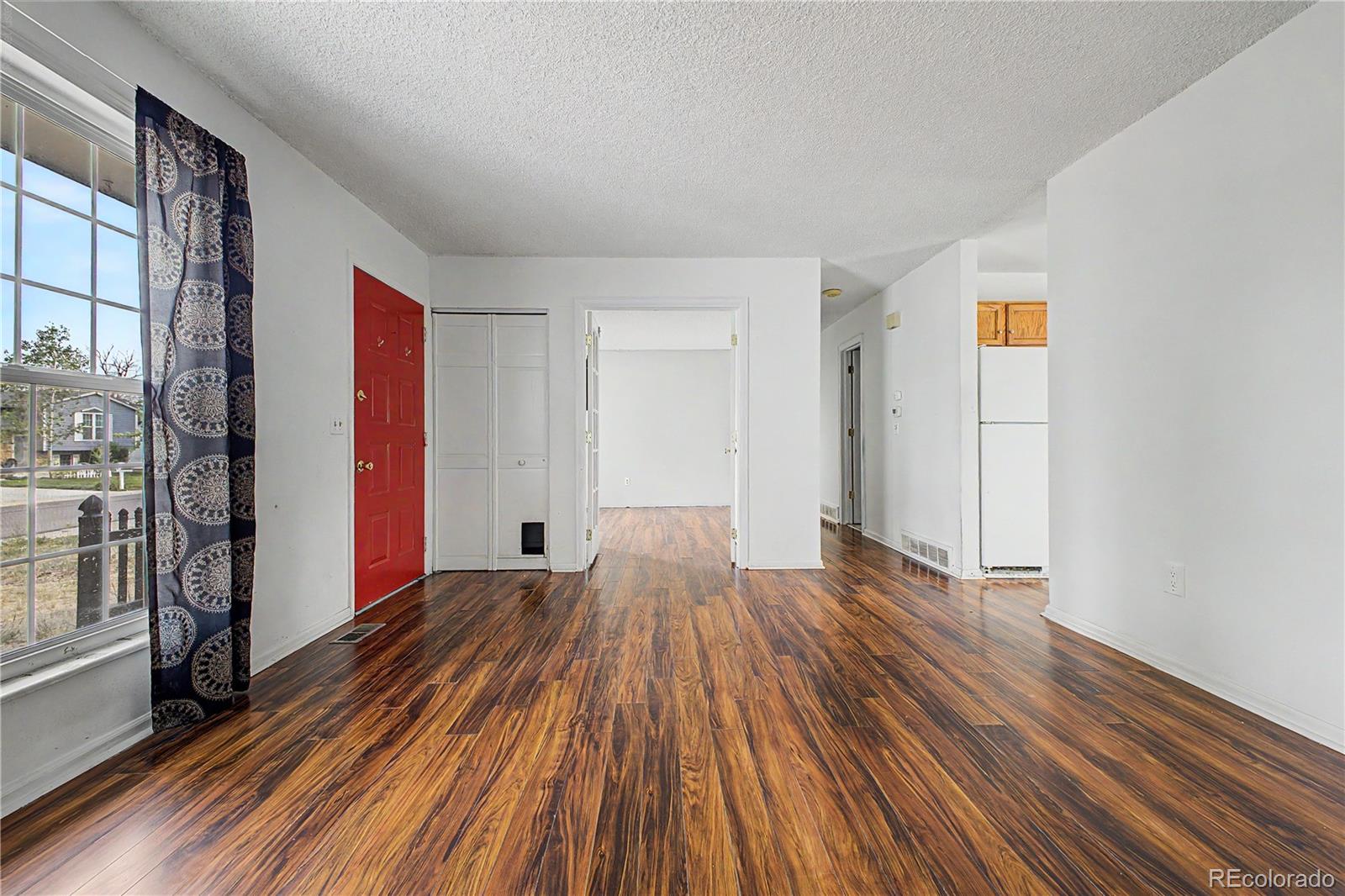 MLS Image #3 for 10015  beach street,denver, Colorado
