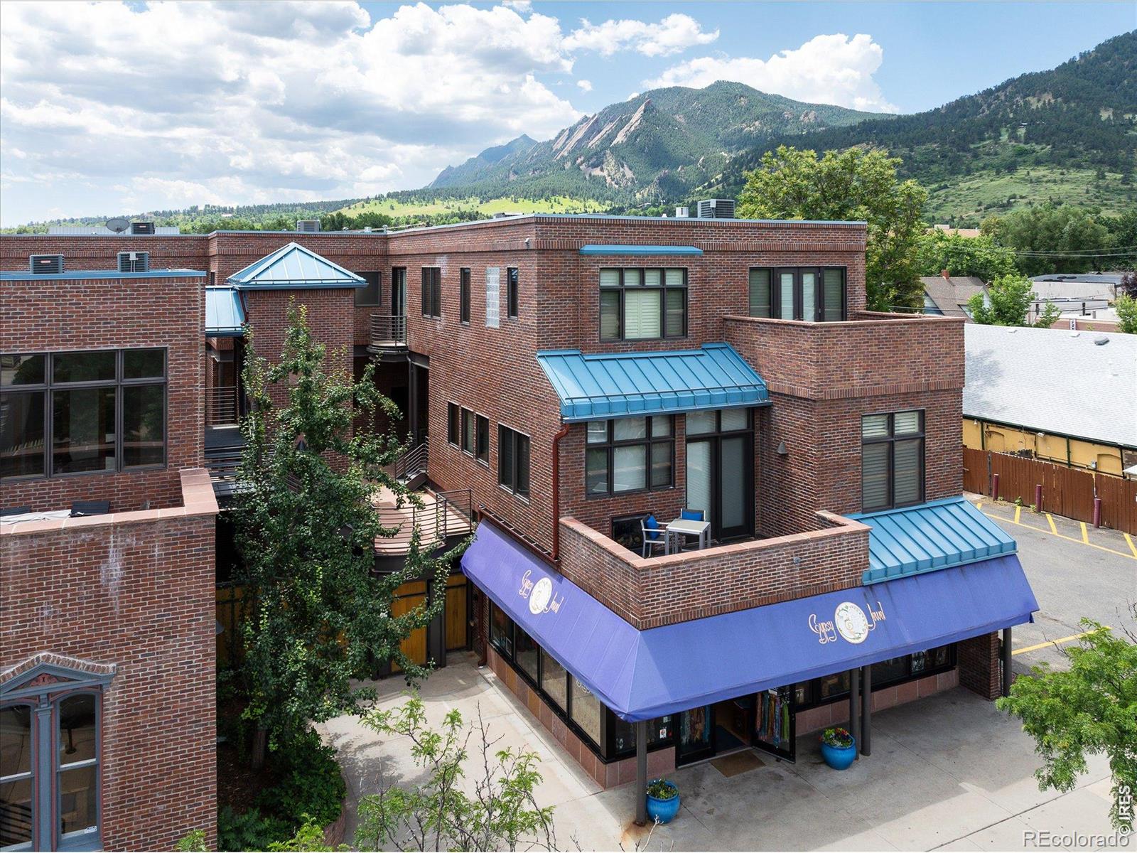 MLS Image #0 for 820  pearl street,boulder, Colorado