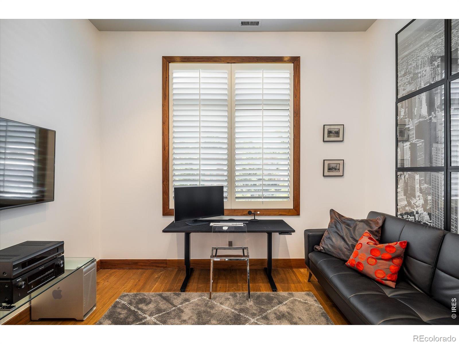 MLS Image #18 for 820  pearl street,boulder, Colorado