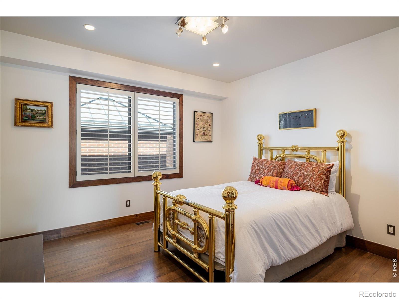 MLS Image #30 for 820  pearl street,boulder, Colorado