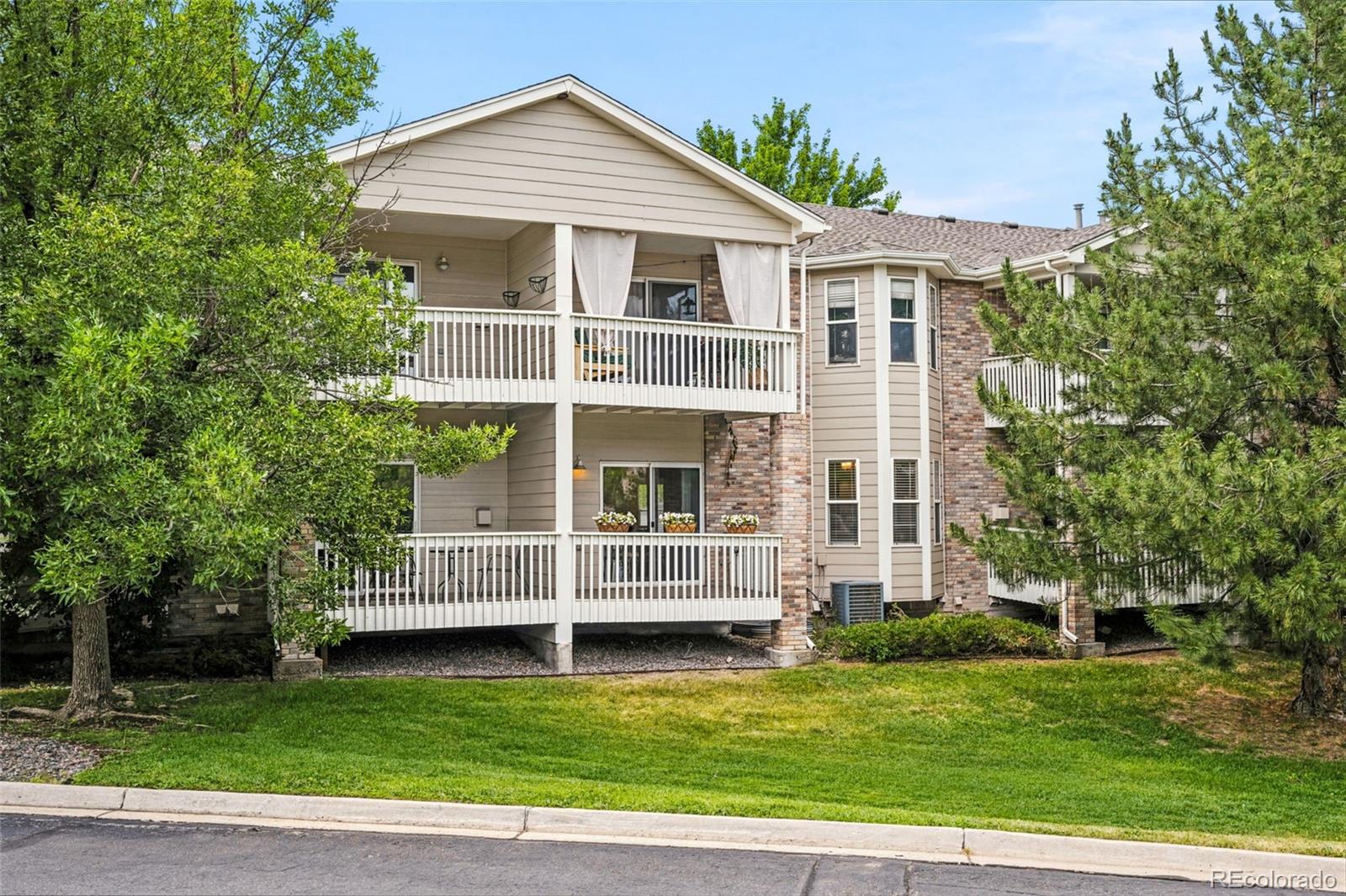 MLS Image #42 for 11624 w 62nd place,arvada, Colorado