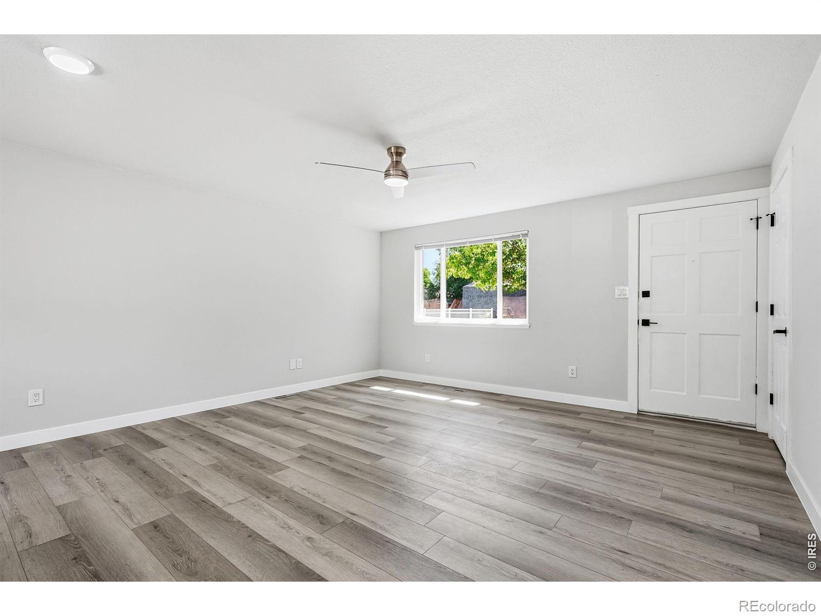 MLS Image #3 for 1035  6th street,berthoud, Colorado