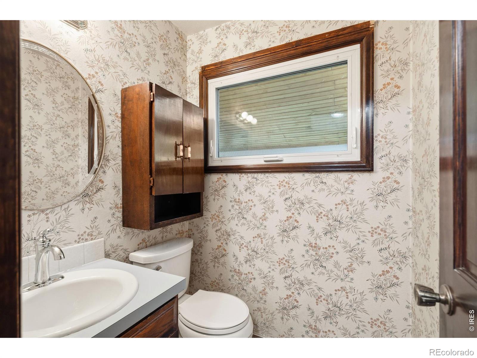 MLS Image #18 for 1431  centennial road,fort collins, Colorado