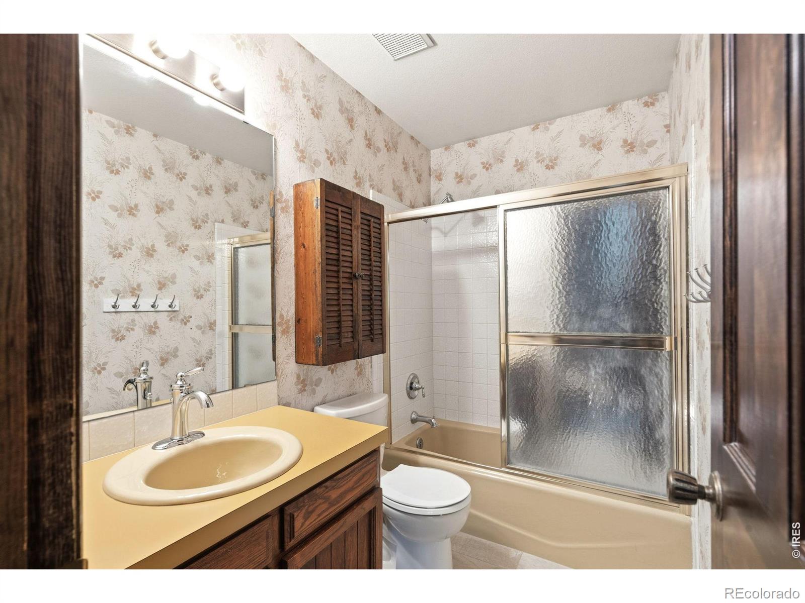 MLS Image #29 for 1431  centennial road,fort collins, Colorado