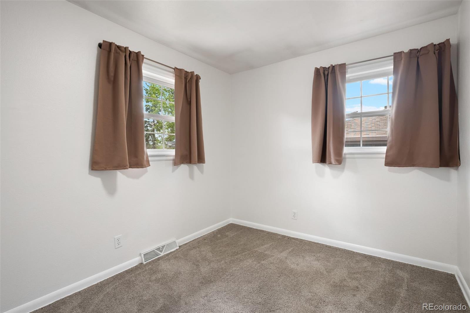 MLS Image #11 for 1005  moss street,golden, Colorado