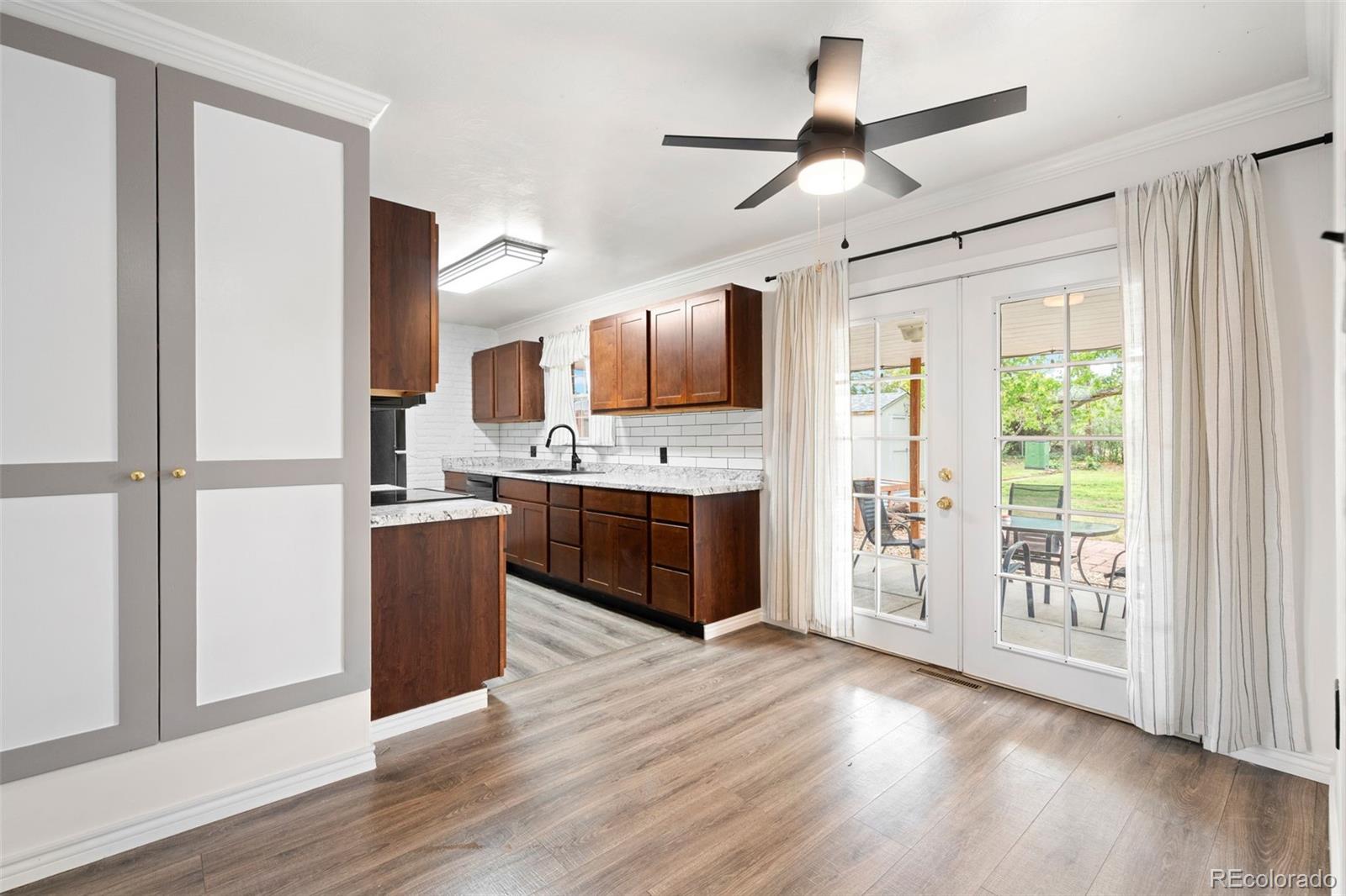 MLS Image #4 for 1005  moss street,golden, Colorado