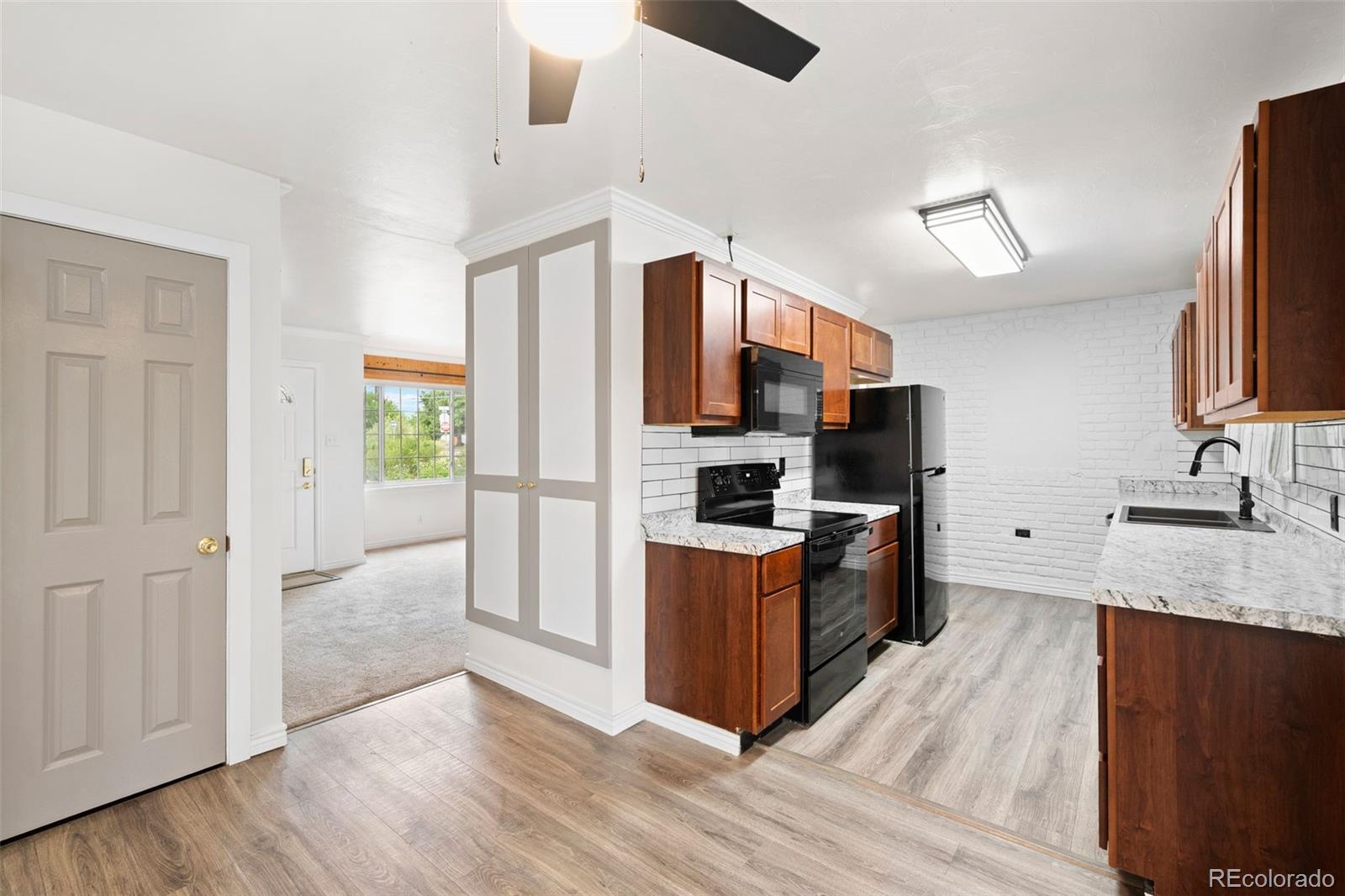 MLS Image #5 for 1005  moss street,golden, Colorado
