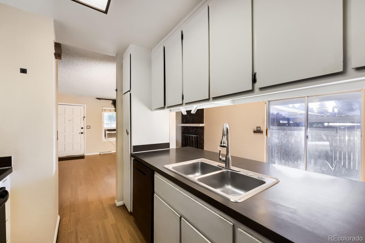 MLS Image #12 for 3750 s granby way,aurora, Colorado