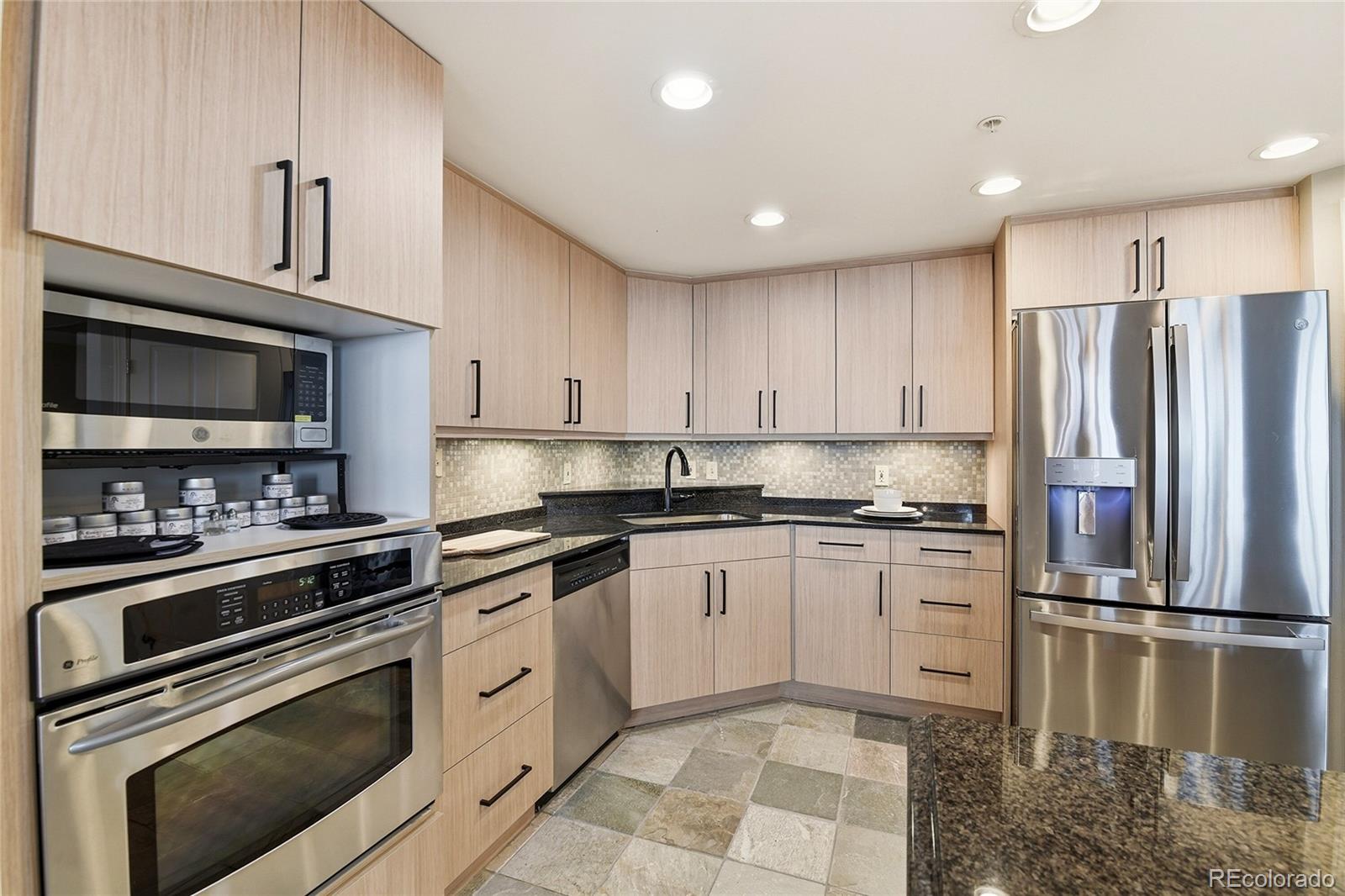 MLS Image #10 for 8100 e union avenue,denver, Colorado