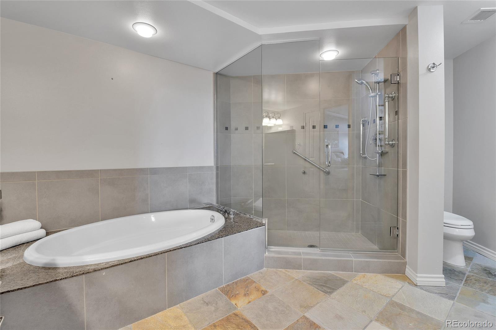 MLS Image #24 for 8100 e union avenue,denver, Colorado