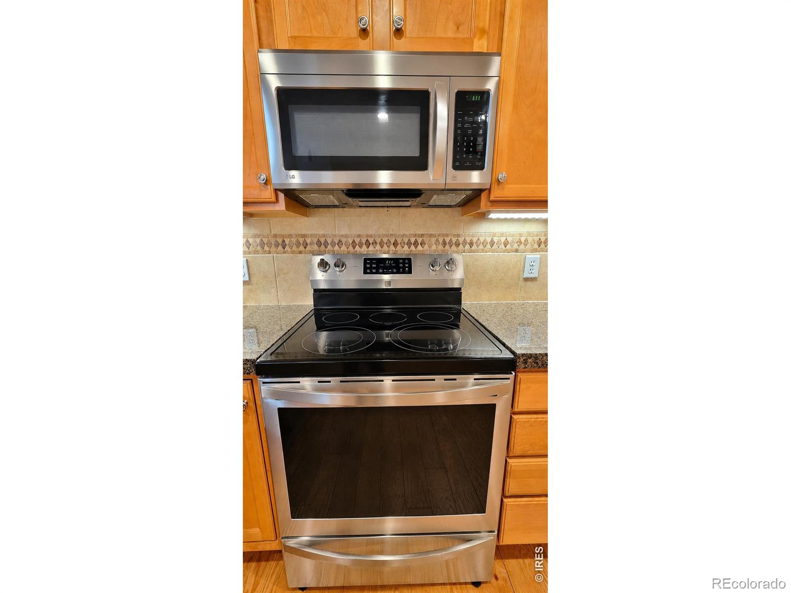 MLS Image #12 for 14189  sun blaze loop,broomfield, Colorado