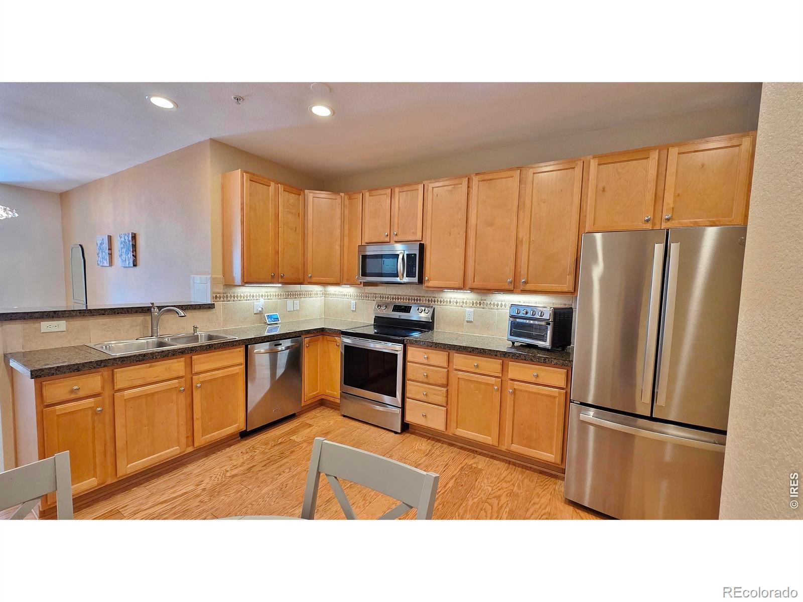MLS Image #14 for 14189  sun blaze loop,broomfield, Colorado