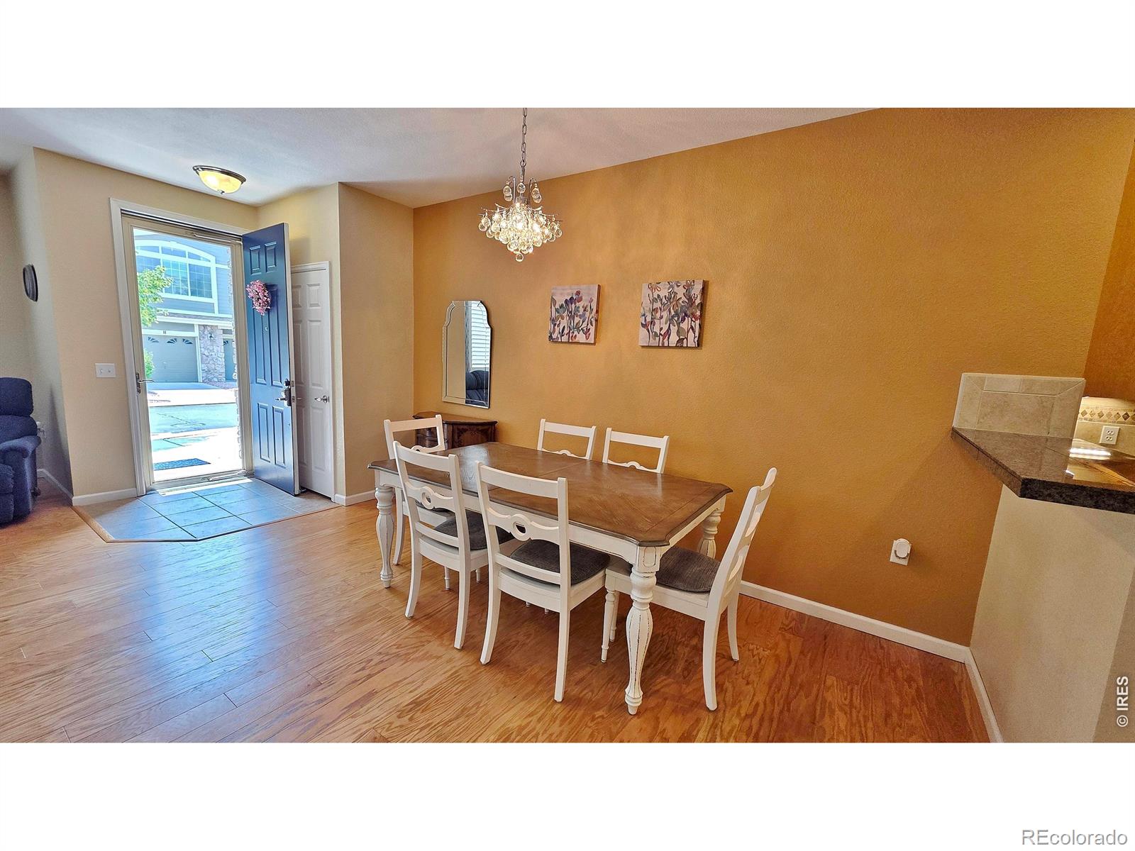 MLS Image #6 for 14189  sun blaze loop,broomfield, Colorado