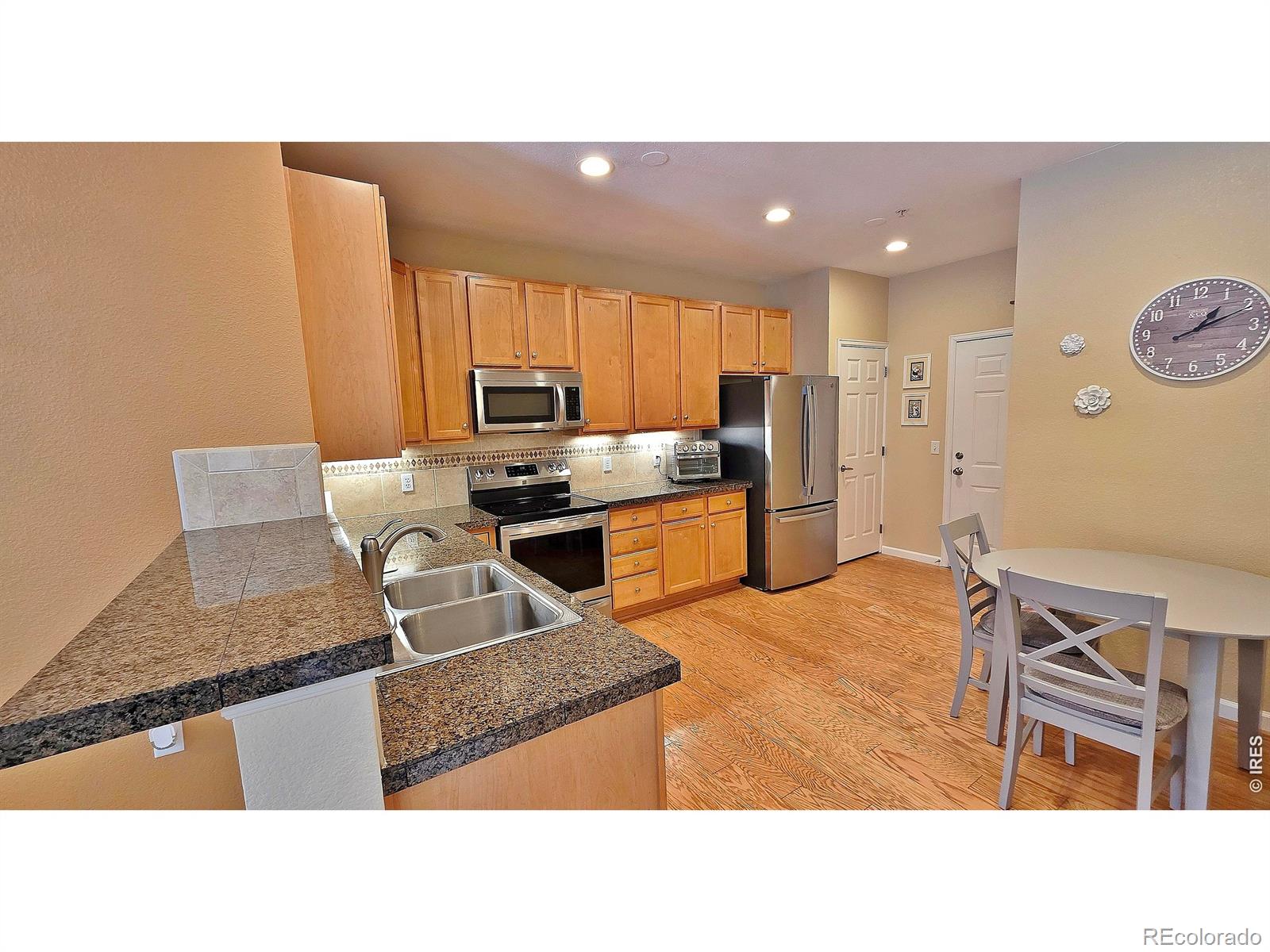 MLS Image #9 for 14189  sun blaze loop,broomfield, Colorado