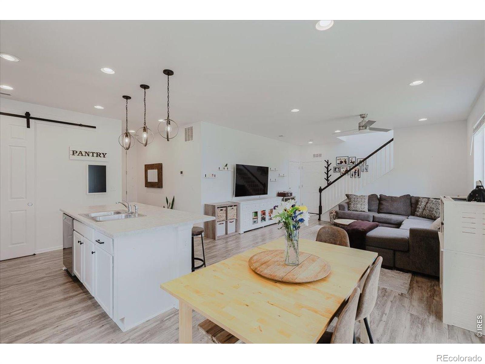 MLS Image #15 for 737  audubon peak drive,erie, Colorado