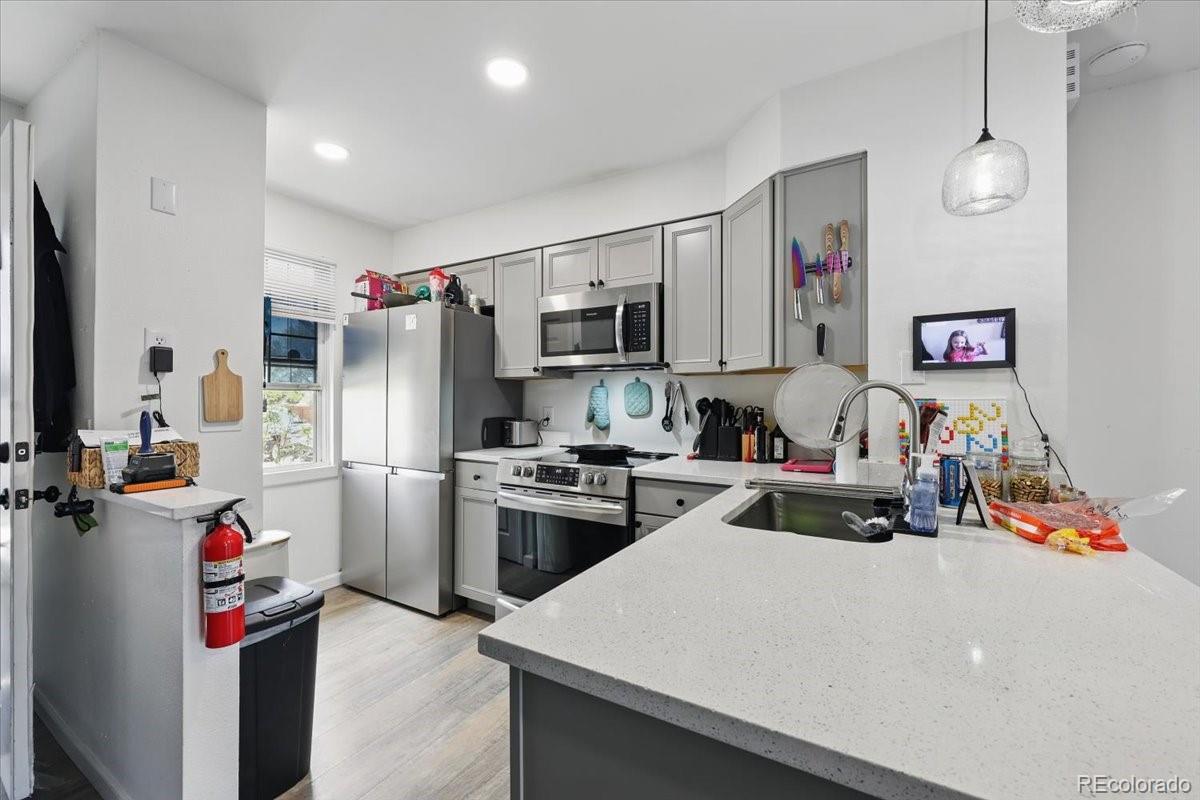 MLS Image #2 for 4058  baytown drive,colorado springs, Colorado