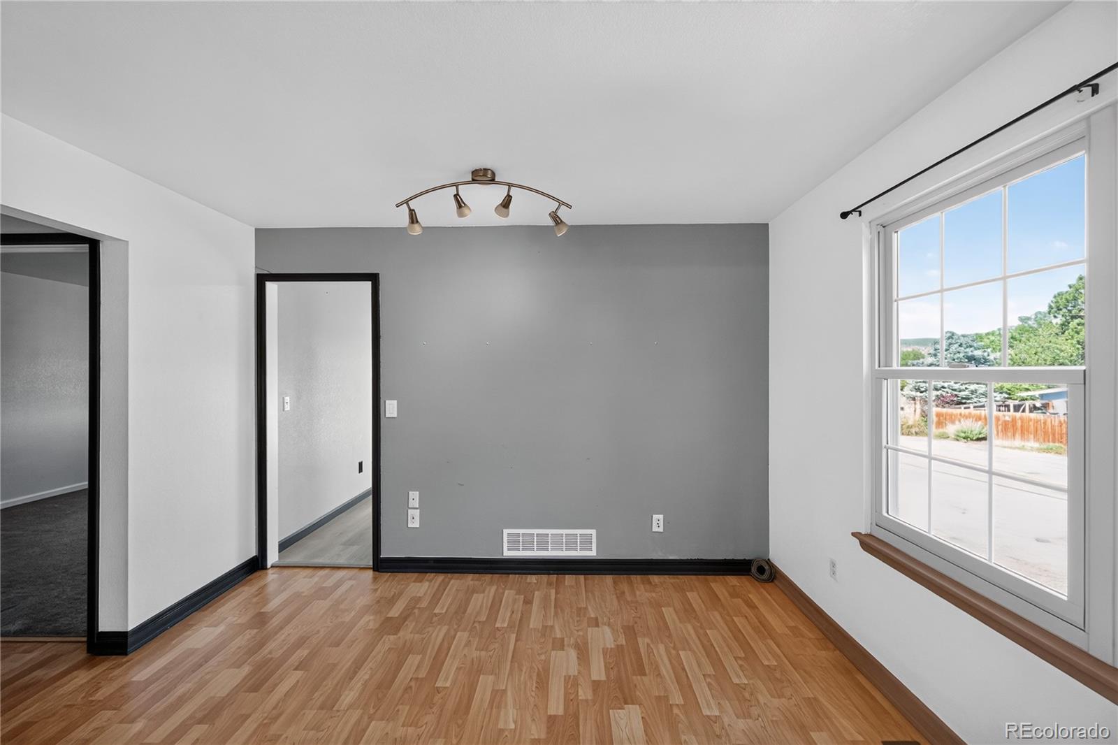 MLS Image #11 for 5524 w canyon trail,littleton, Colorado