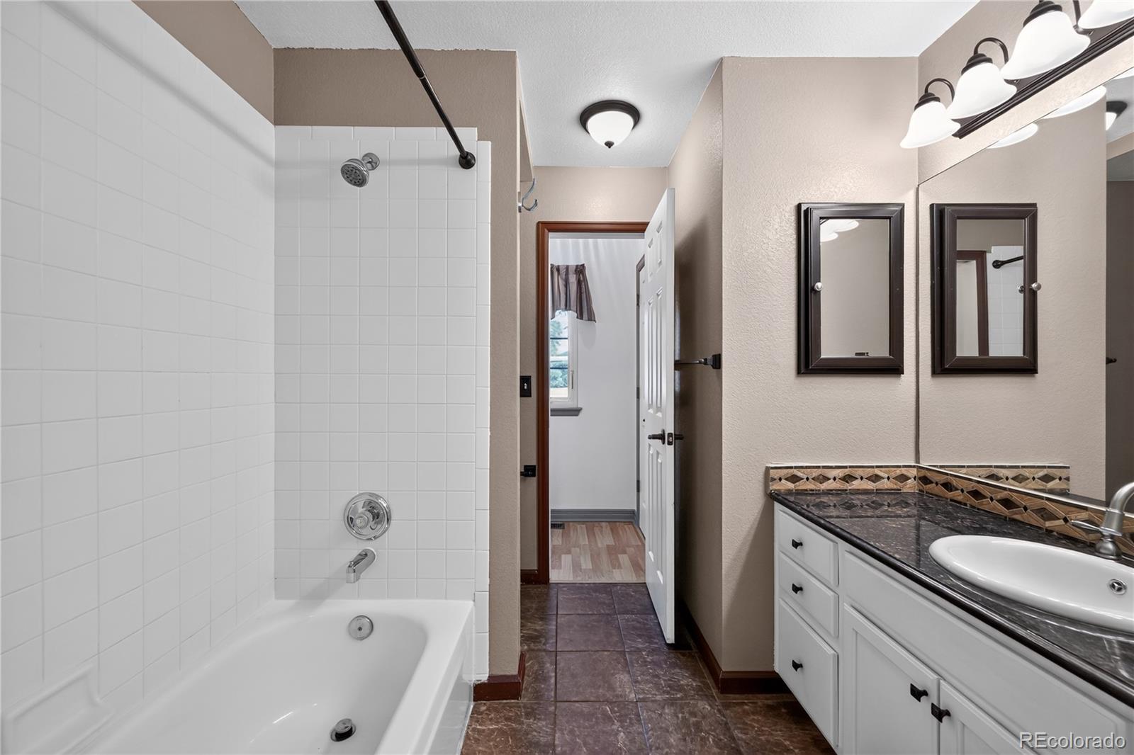 MLS Image #20 for 5524 w canyon trail,littleton, Colorado