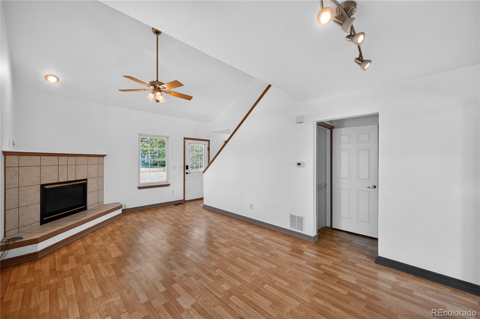 MLS Image #4 for 5524 w canyon trail,littleton, Colorado