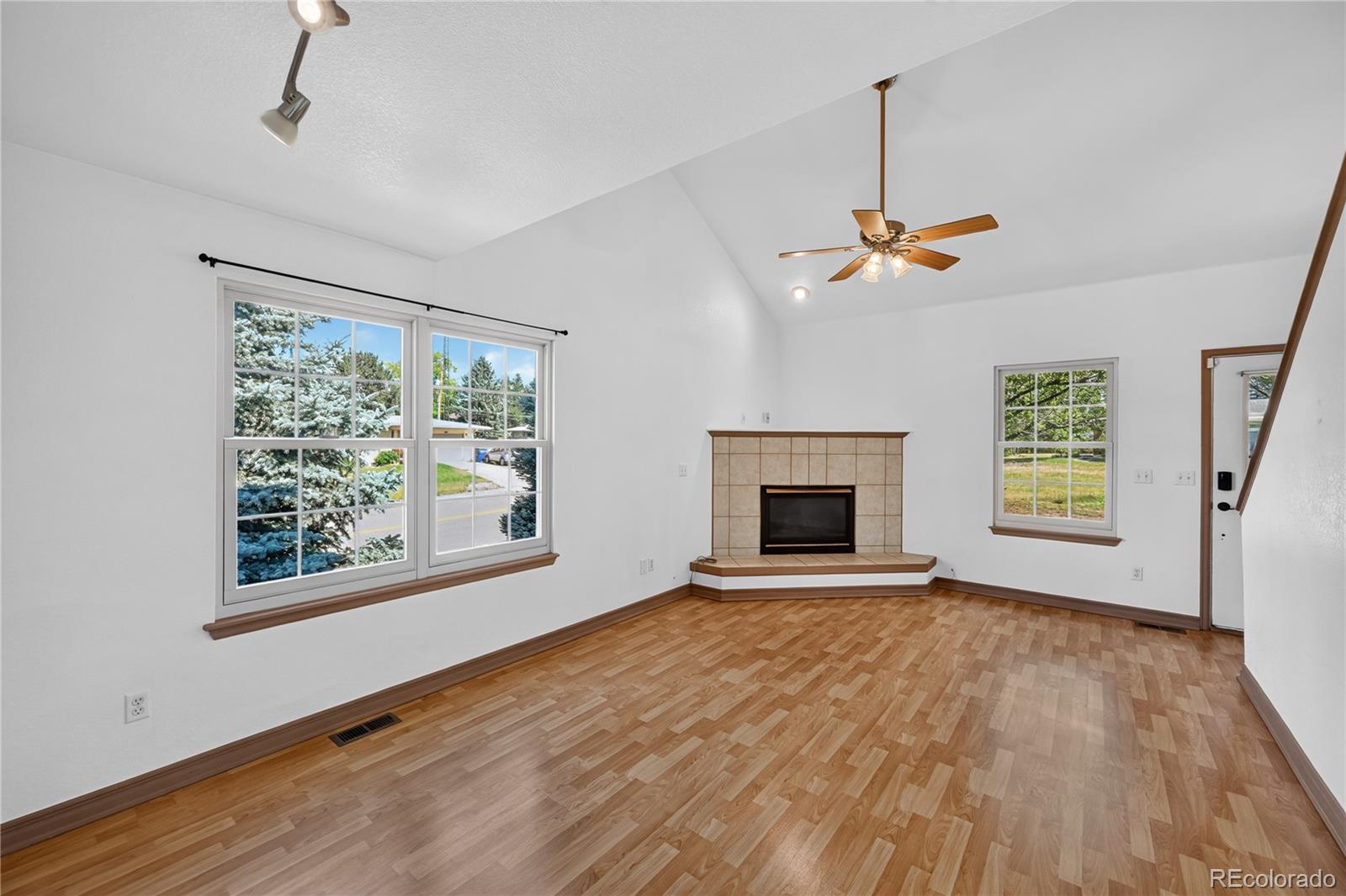 MLS Image #7 for 5524 w canyon trail,littleton, Colorado