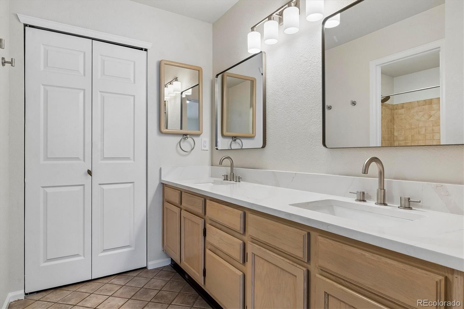 MLS Image #27 for 2910 w long circle,littleton, Colorado