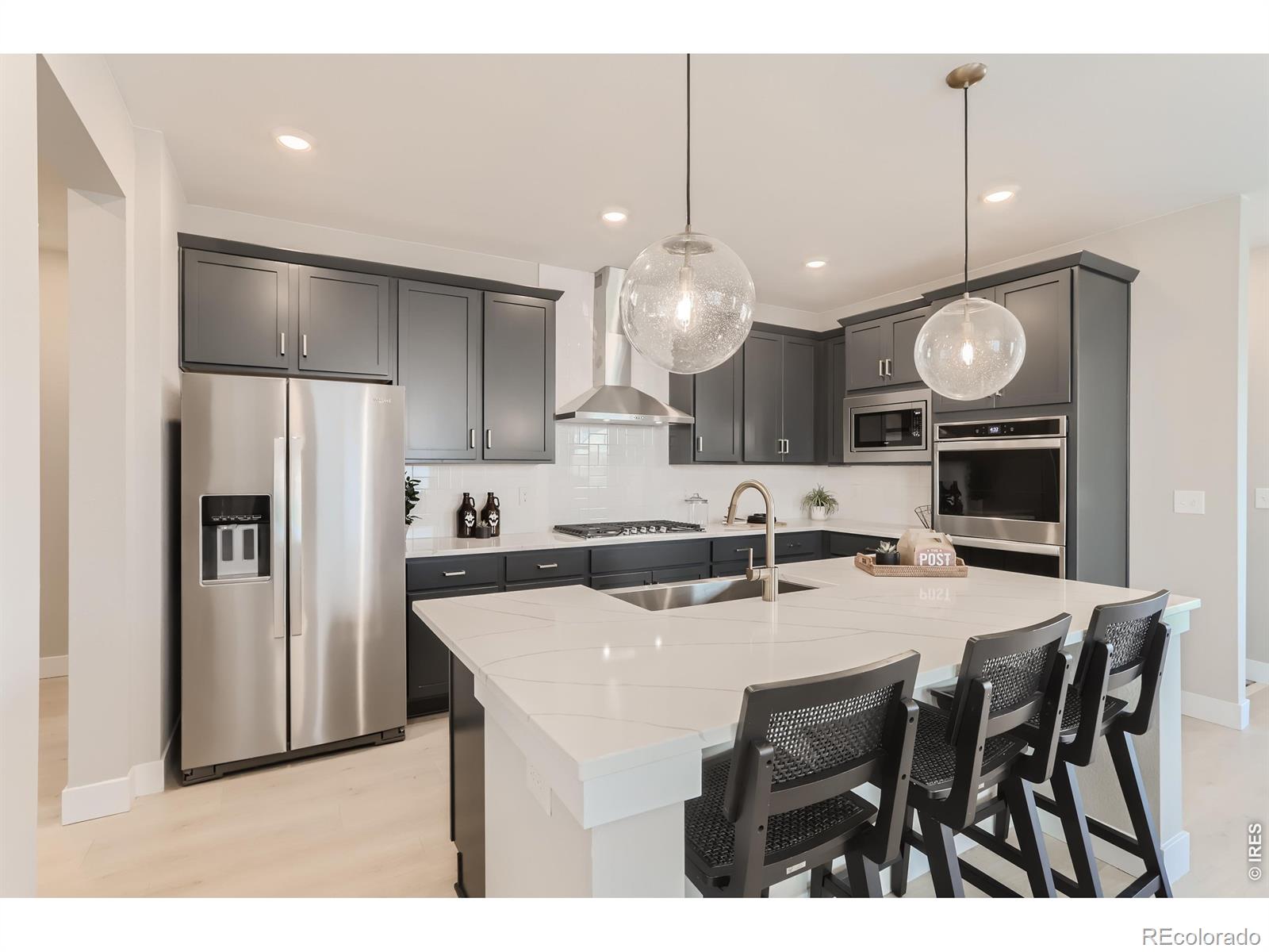 MLS Image #3 for 2050  ballyneal drive,fort collins, Colorado