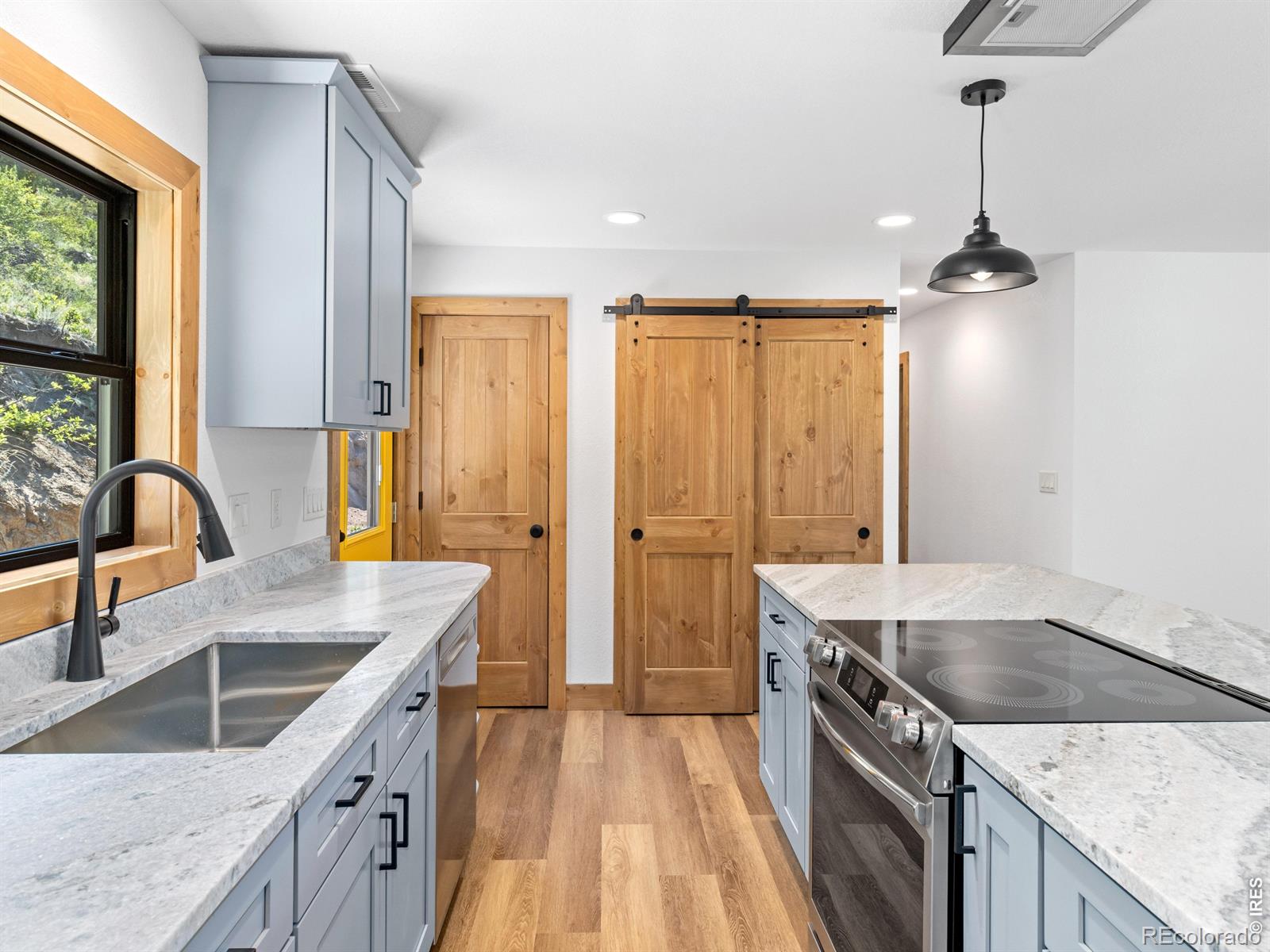 MLS Image #11 for 199  pinyon trail,estes park, Colorado