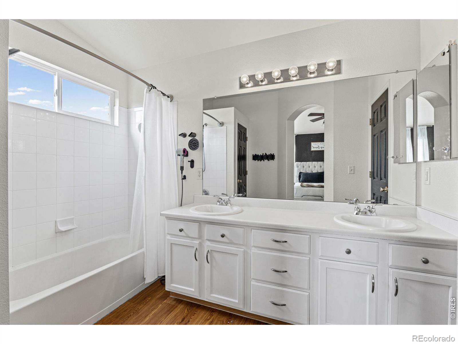 MLS Image #25 for 18132 e linvale drive,aurora, Colorado