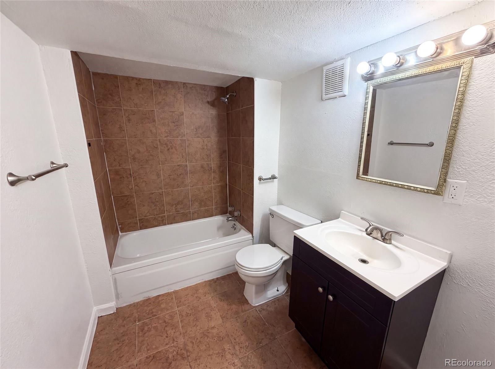 MLS Image #14 for 9190  cypress drive,denver, Colorado