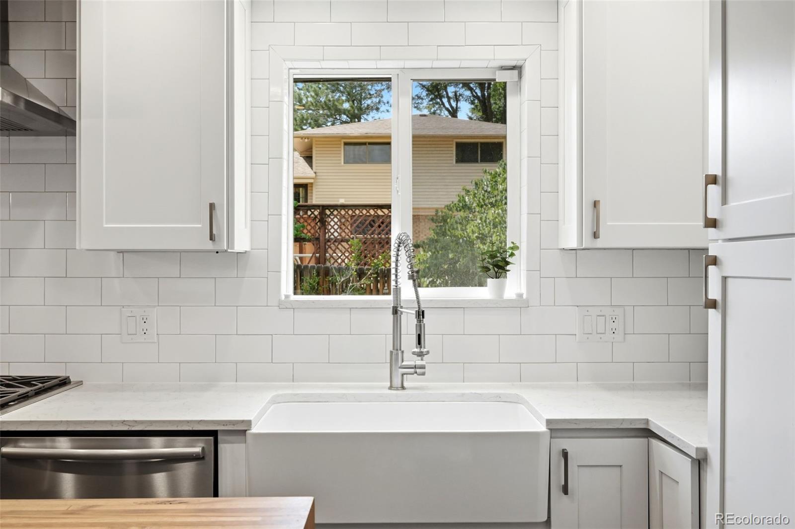 MLS Image #11 for 7705 e napa place,denver, Colorado