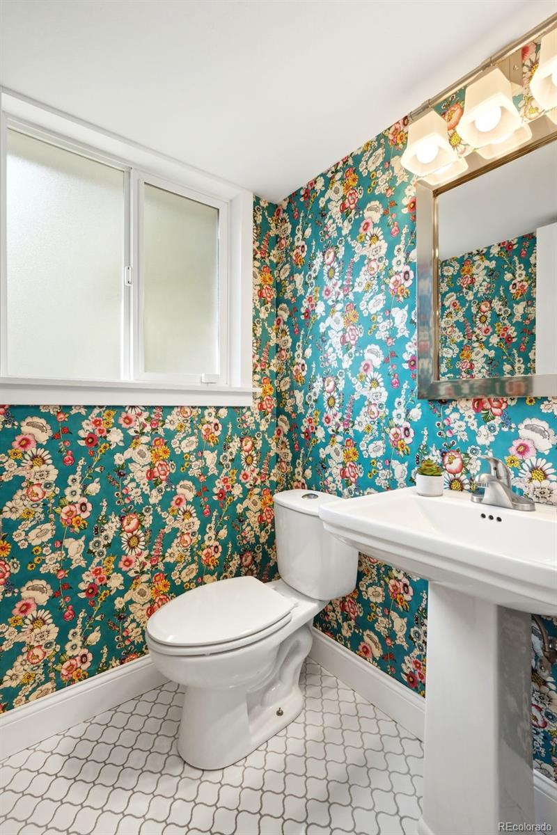 MLS Image #18 for 7705 e napa place,denver, Colorado