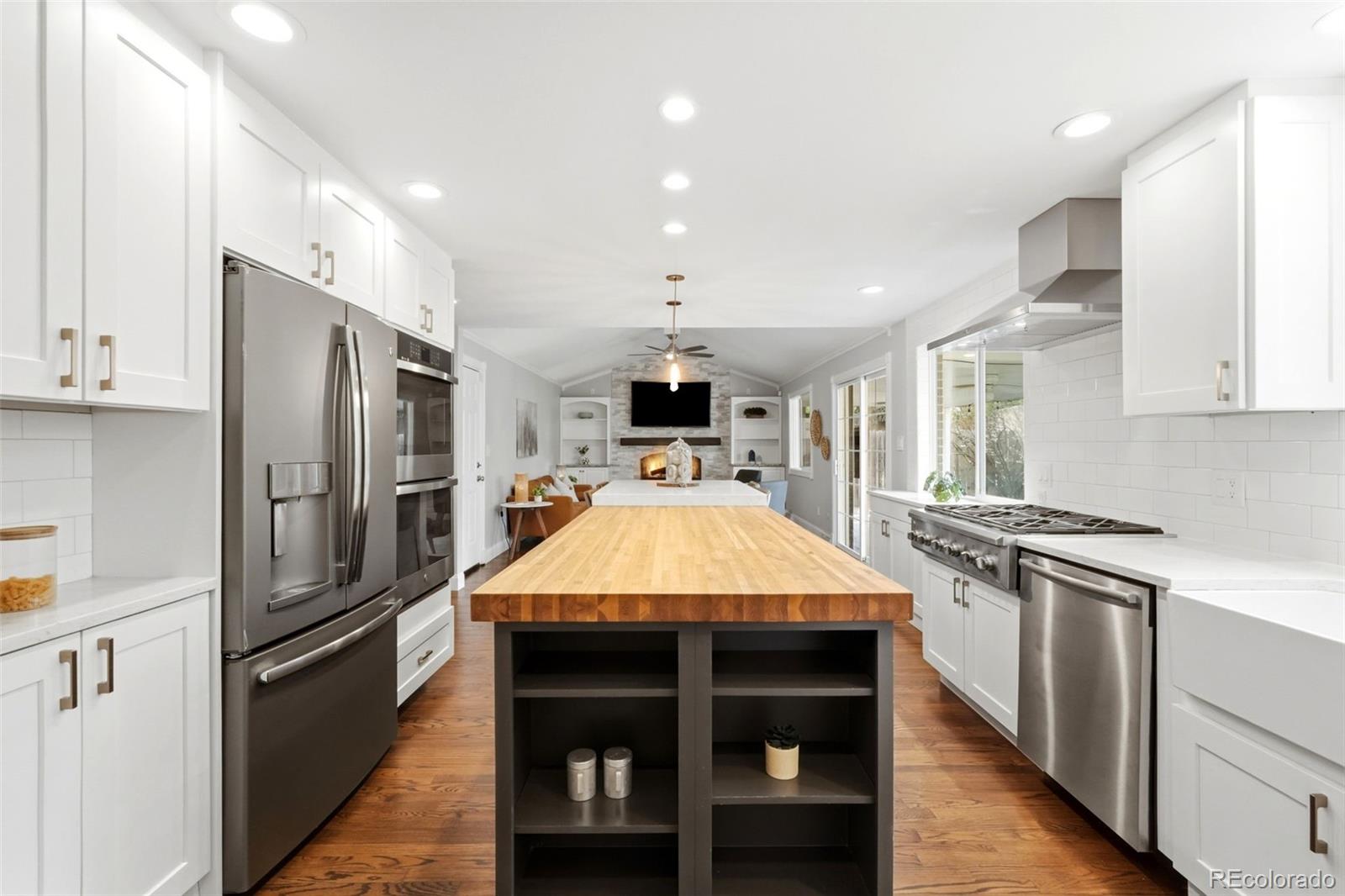 MLS Image #6 for 7705 e napa place,denver, Colorado