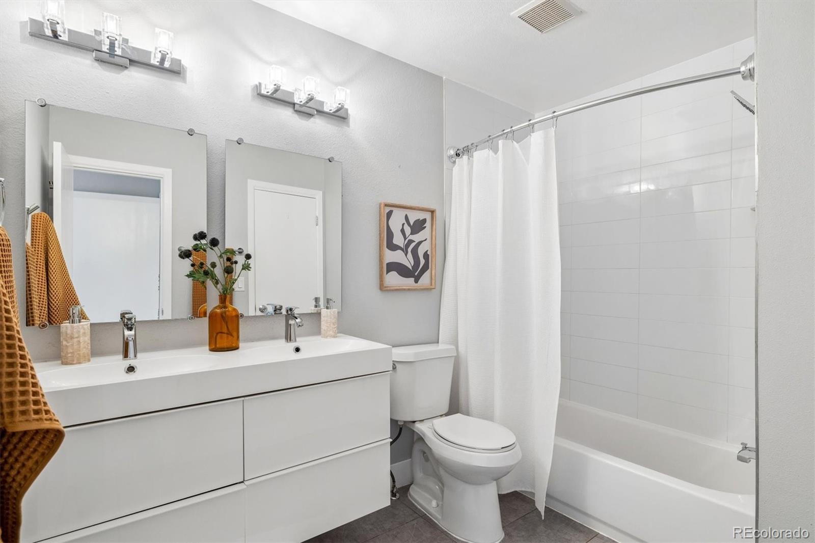 MLS Image #20 for 7474 e arkansas avenue,denver, Colorado