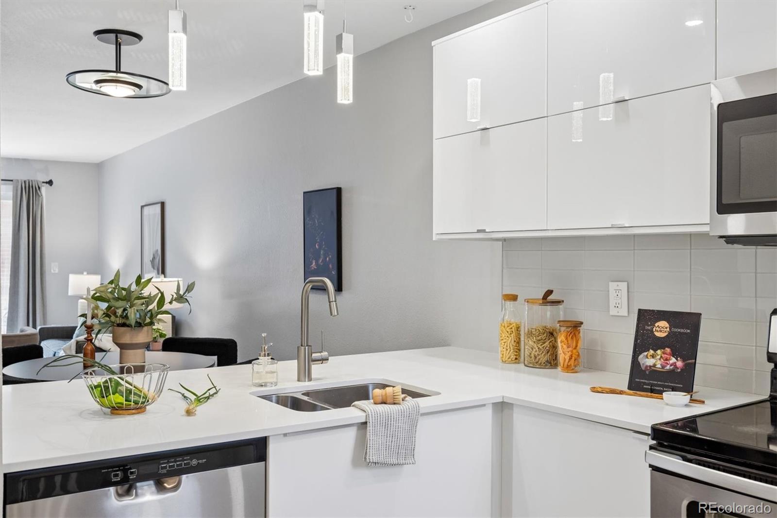 MLS Image #3 for 7474 e arkansas avenue,denver, Colorado